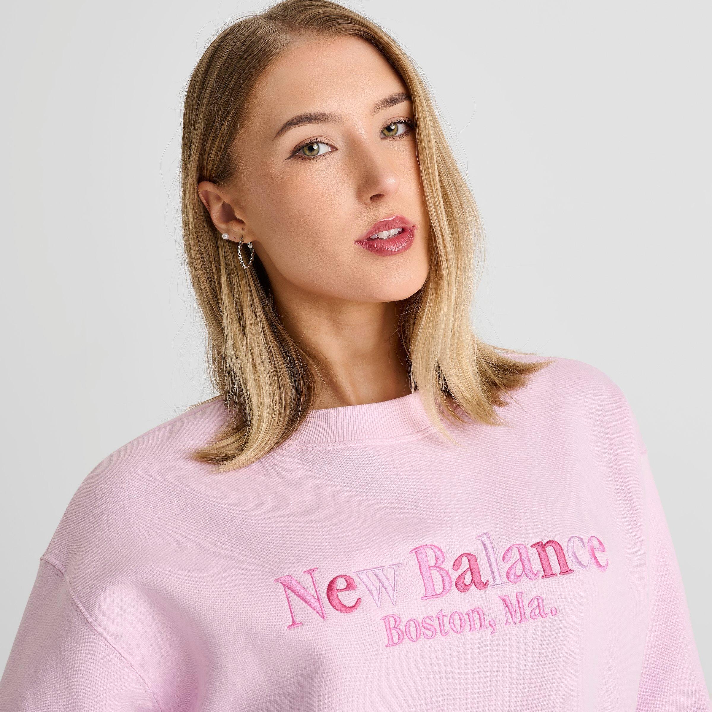 Women's New Balance Logo Crewneck Sweatshirt