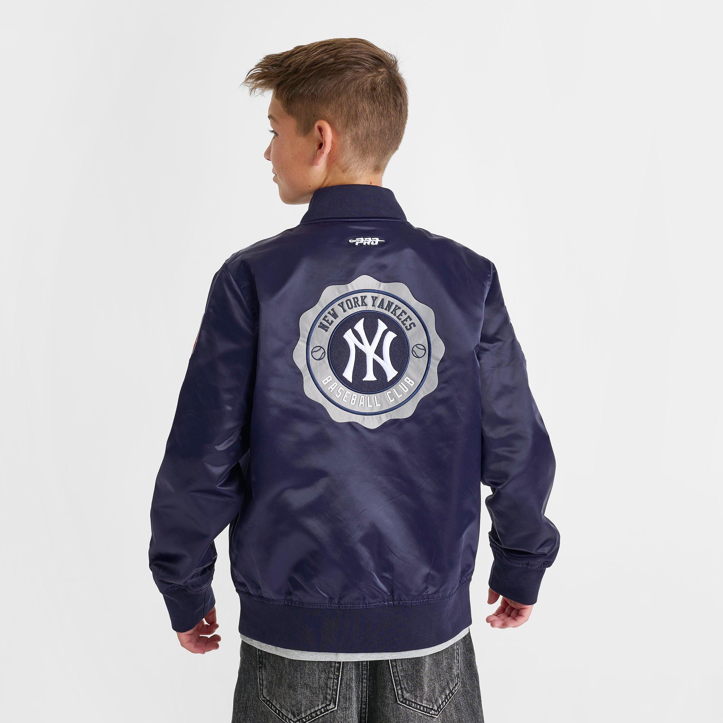 Big Kids' Pro Standard New York Yankees MLB Emblem Satin Jacket