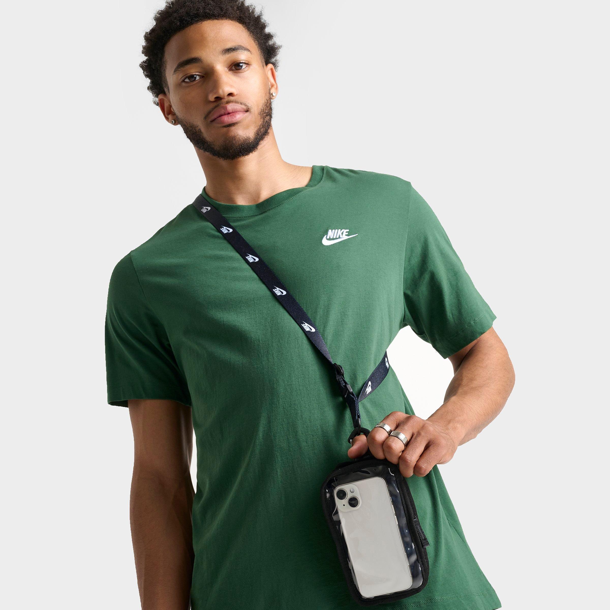 Nike Club Phone Crossbody Bag in Black/Black Size NOSIZ Polyester