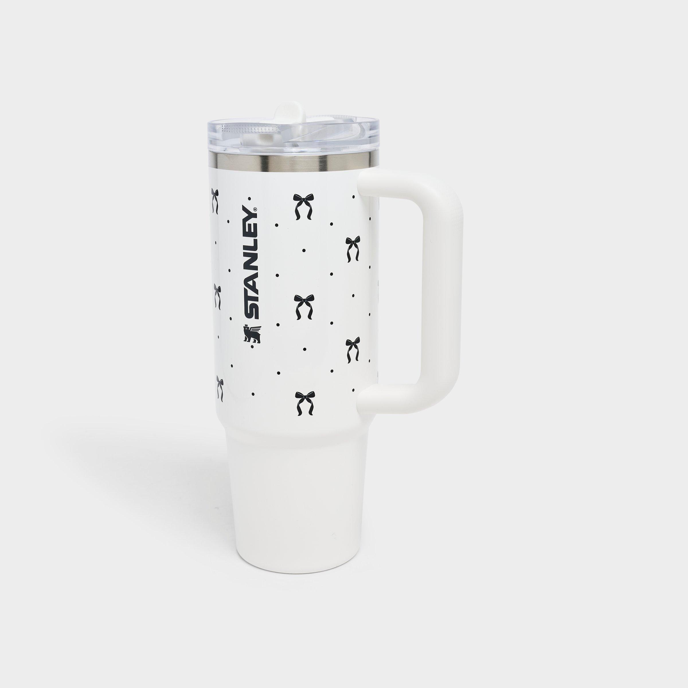 Stanley Quencher ProTour Flip Straw Tumbler (30oz) in Salt Bows