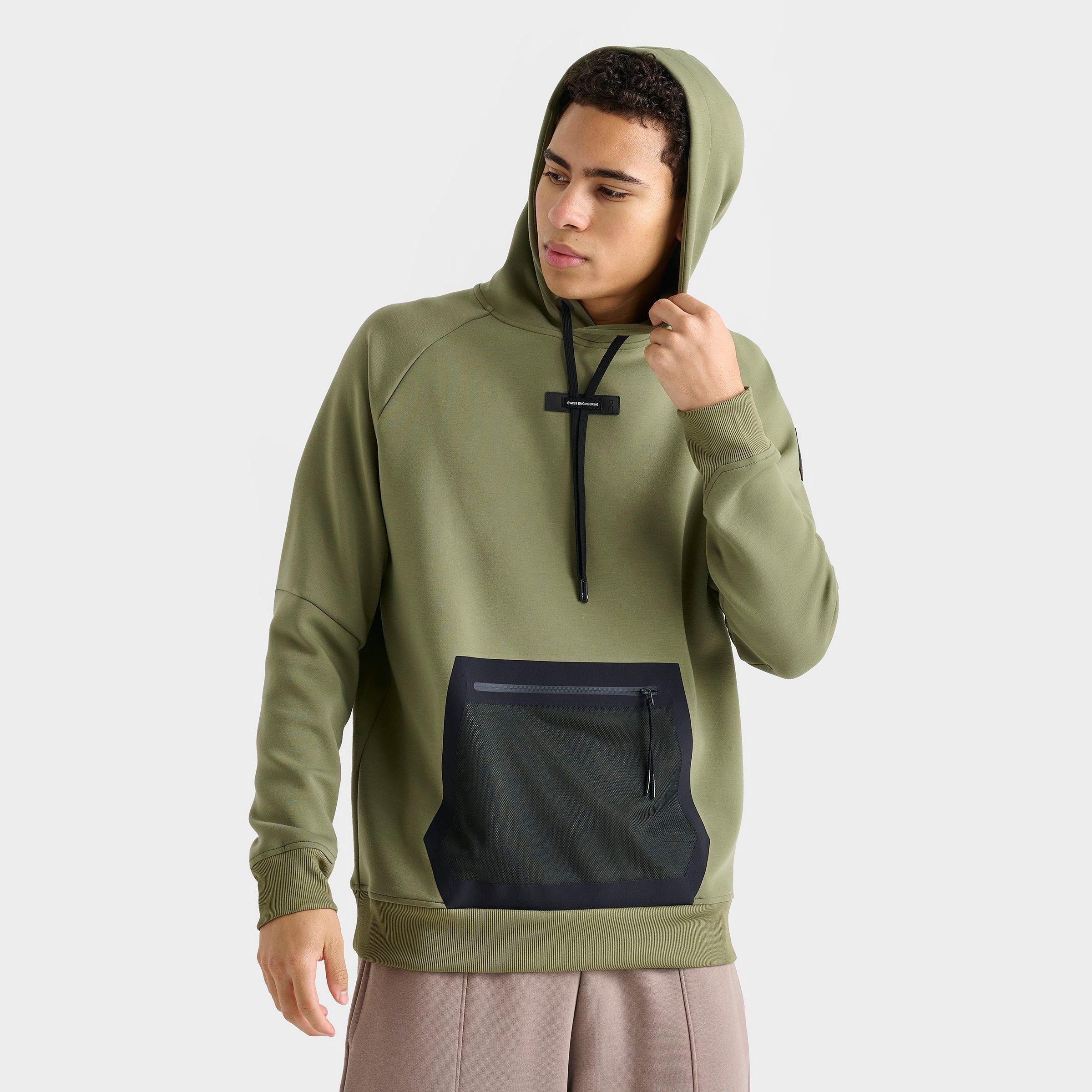 On Men's Classic Tech Hoodie in Taiga Size: Small