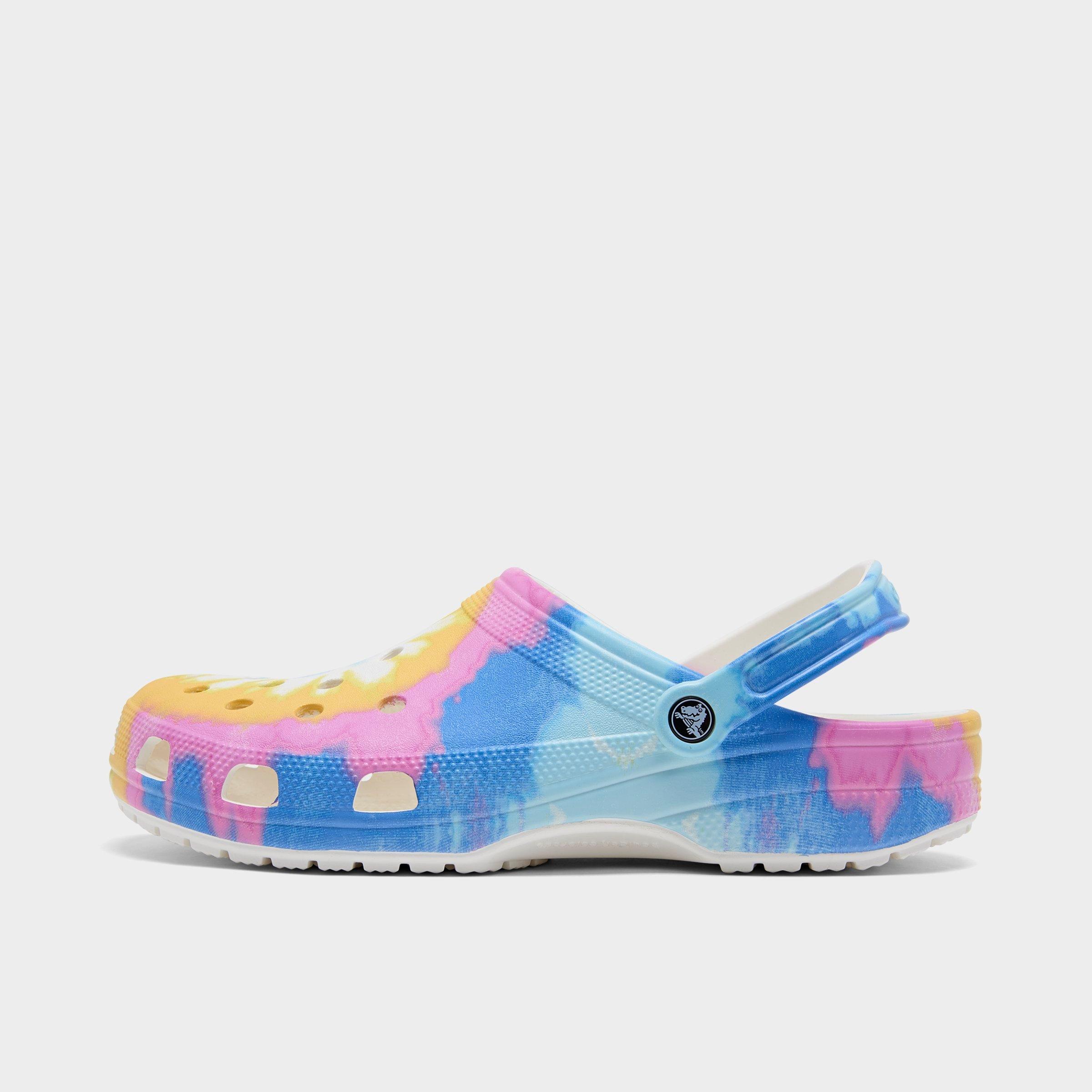 Crocs Classic Clog Shoes (Men's Sizing) in Tie Dye White/Multi Size: 4.0