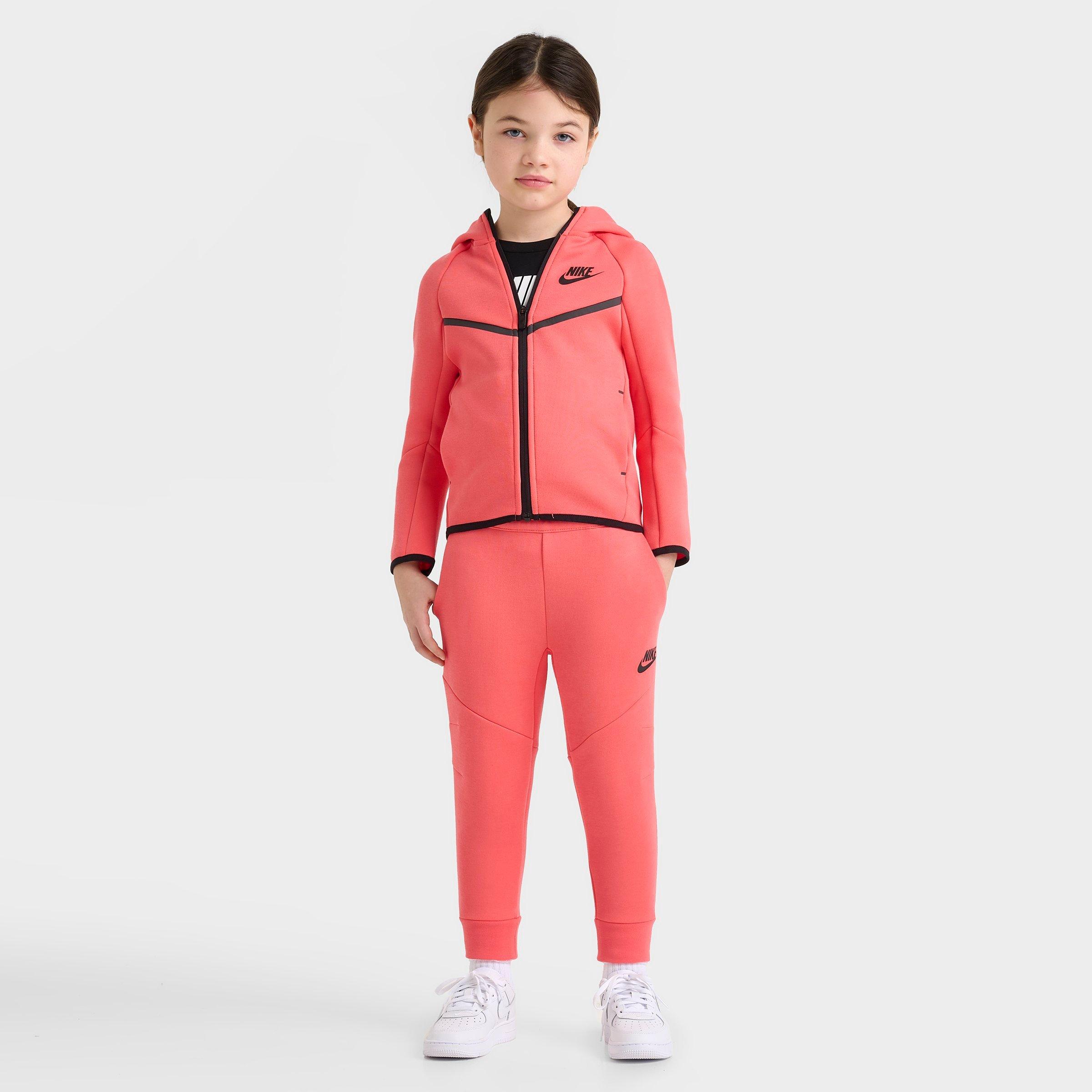 Nike Girls' Little Kids Tech Fleece Full-Zip Set in Magic Ember/Black Size: 6X