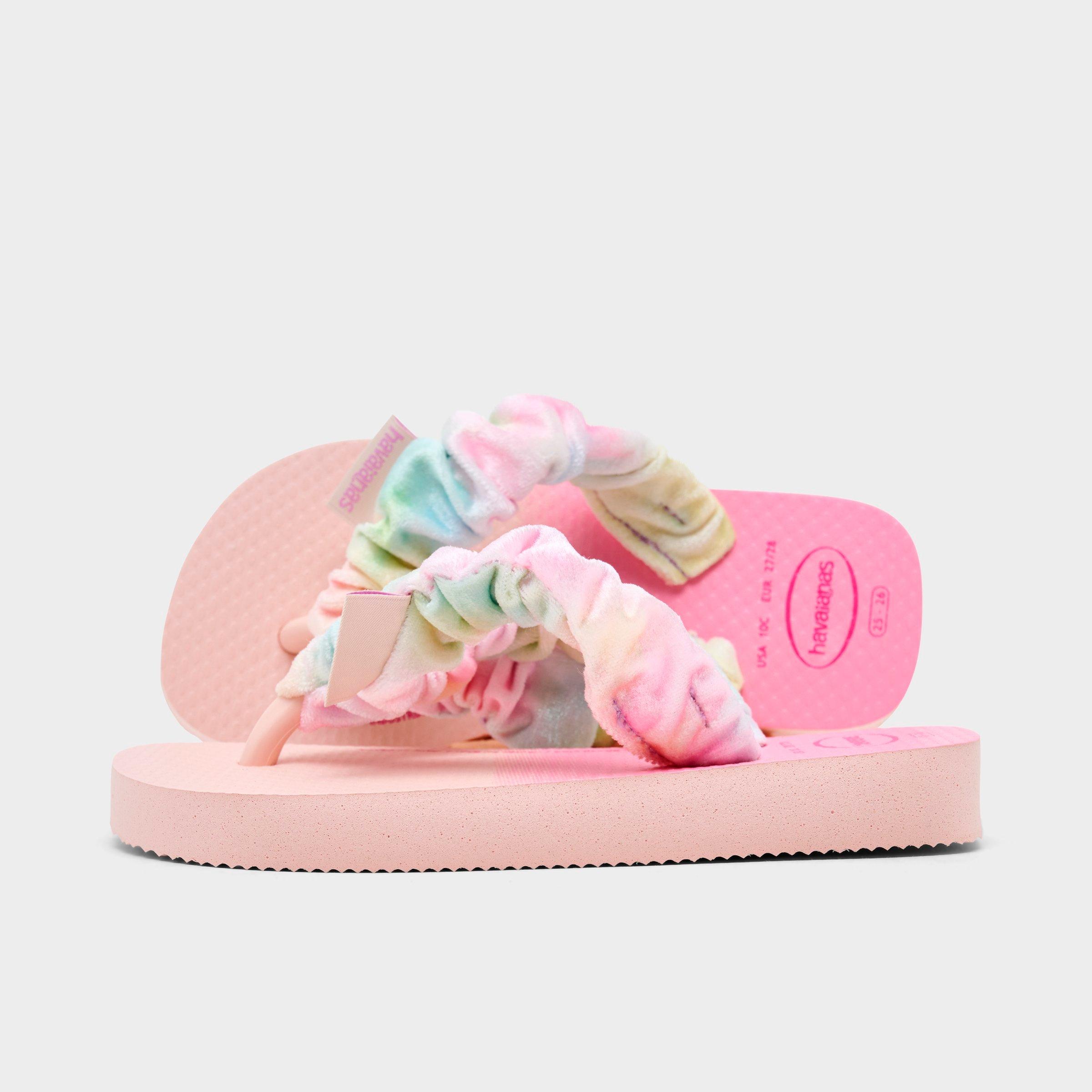 Havaianas Girls' Little Kids Fluffy Flip-Flops in Ballet Rose Size: 11/12
