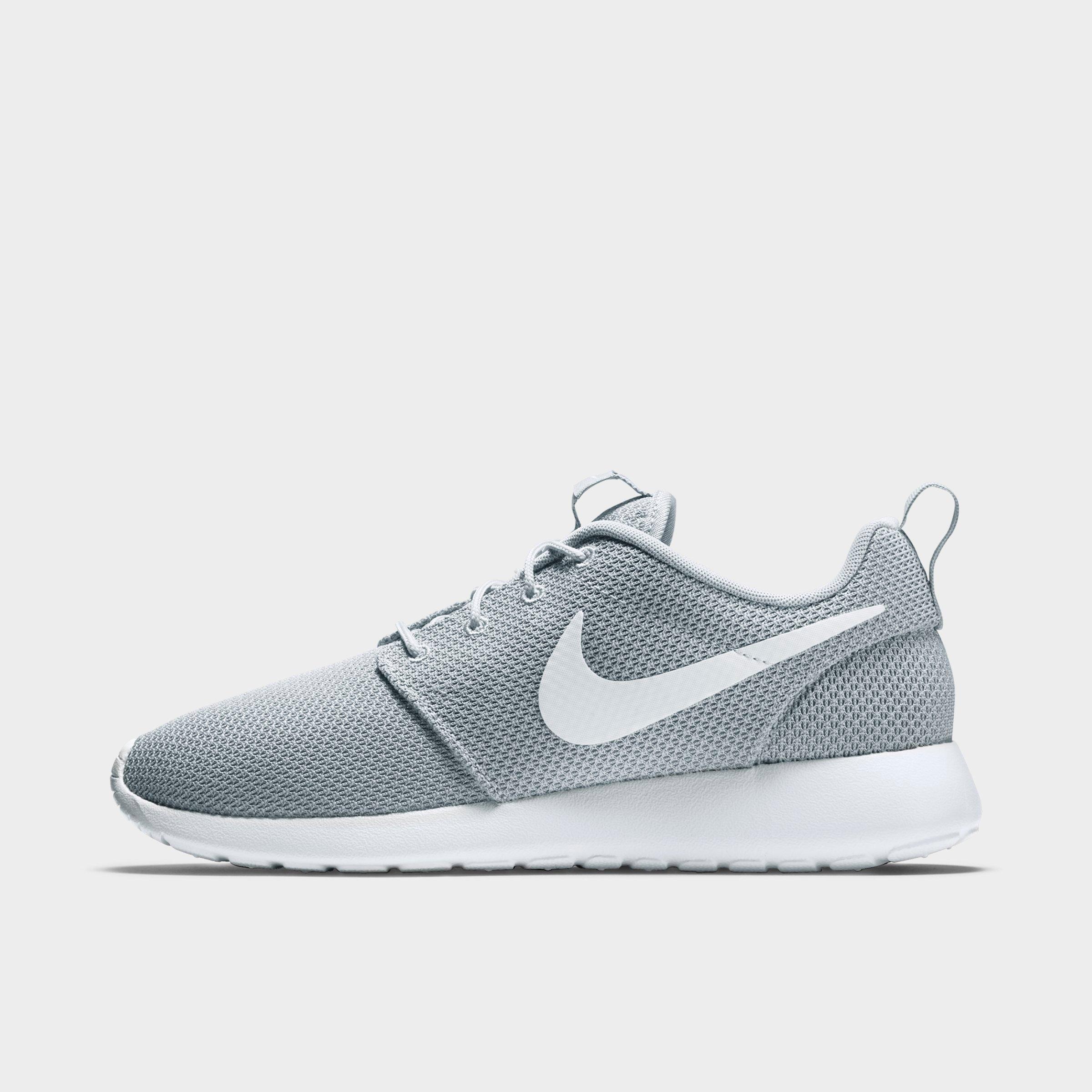 nike mens roshe run sneakers from finish line