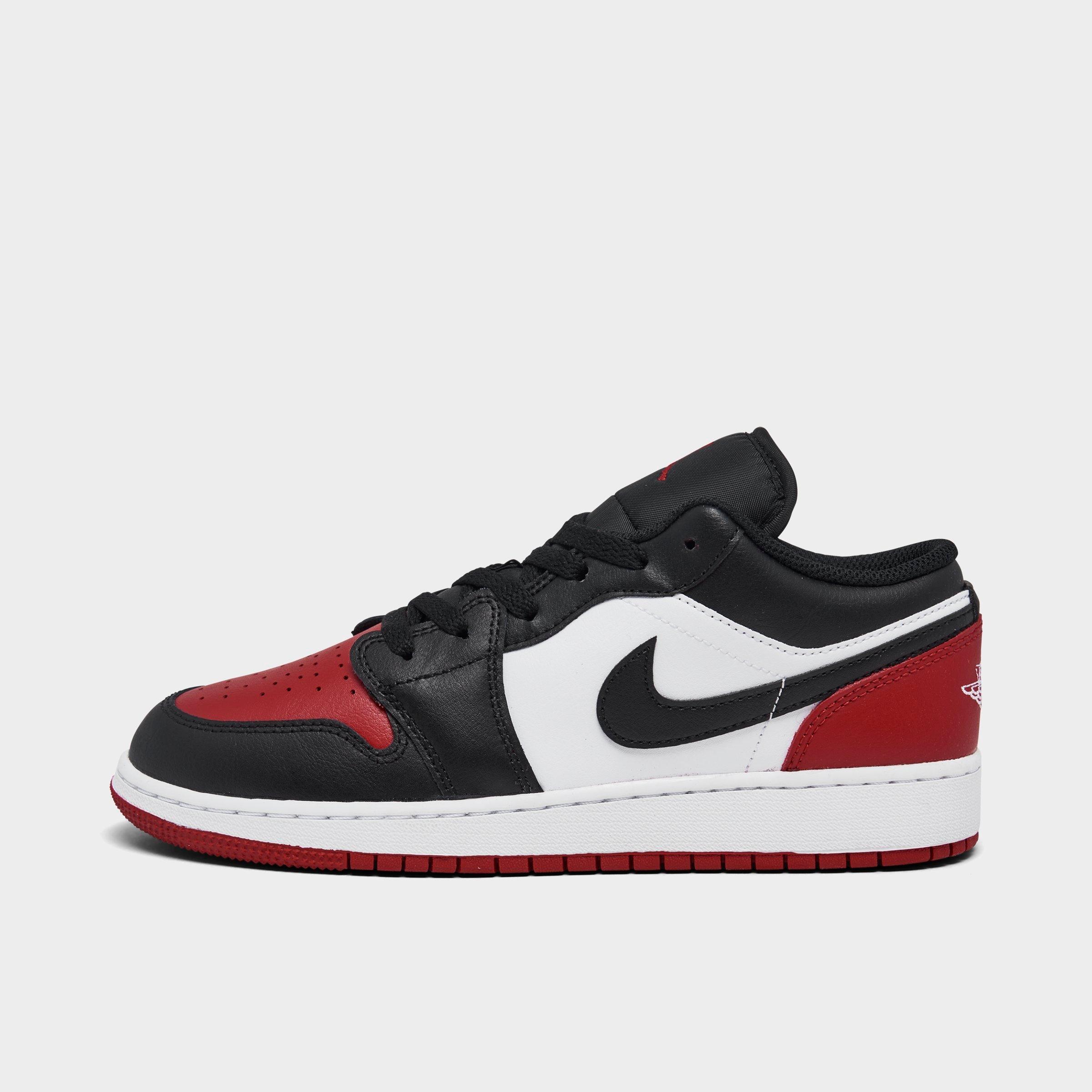 Jordan Big Kids Air Retro 1 Low Casual Shoes in White/Black/Varsity Red Size: 3.5