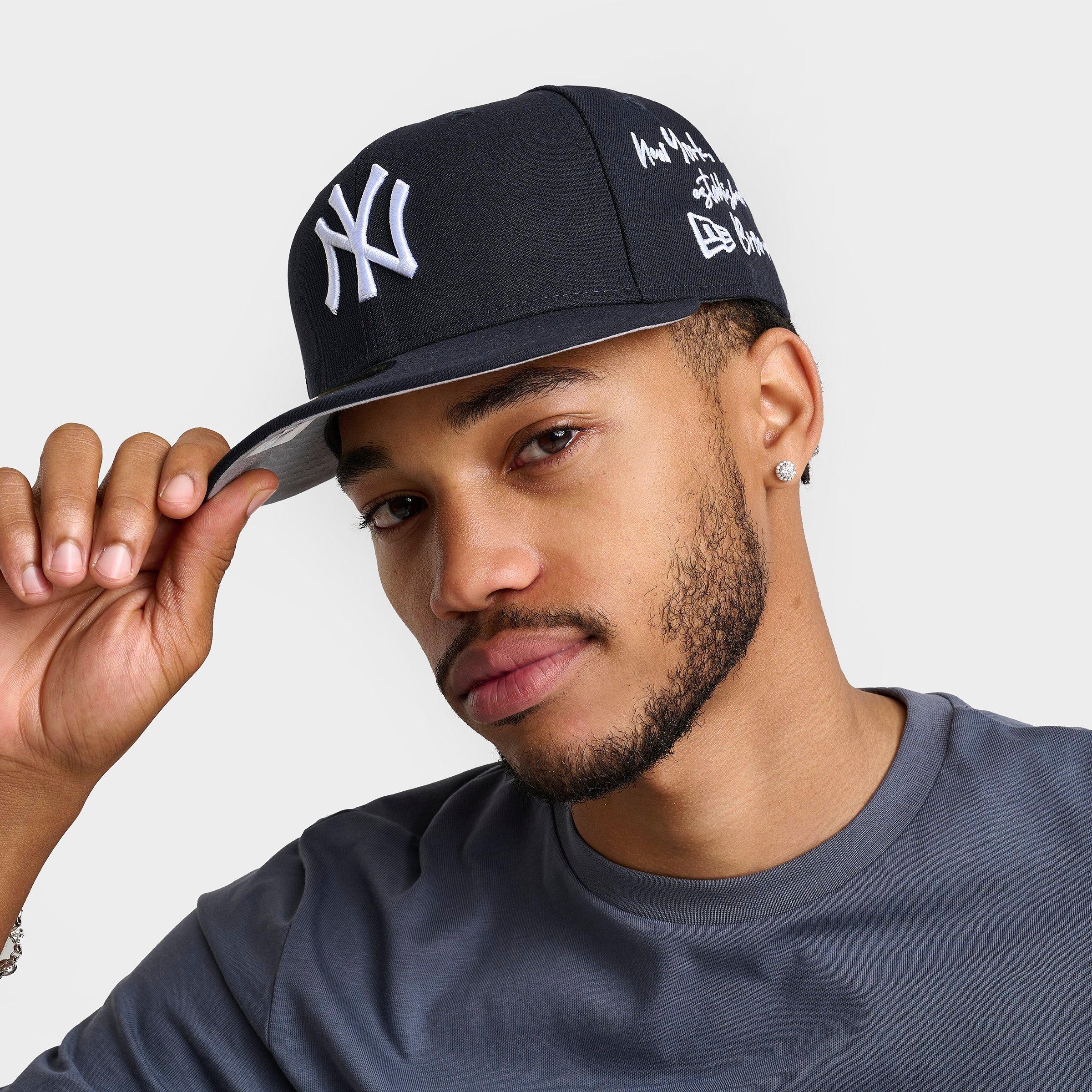 New Era New York Yankees MLB 59FIFTY Fitted Hat in Navy Size: 7 1/2