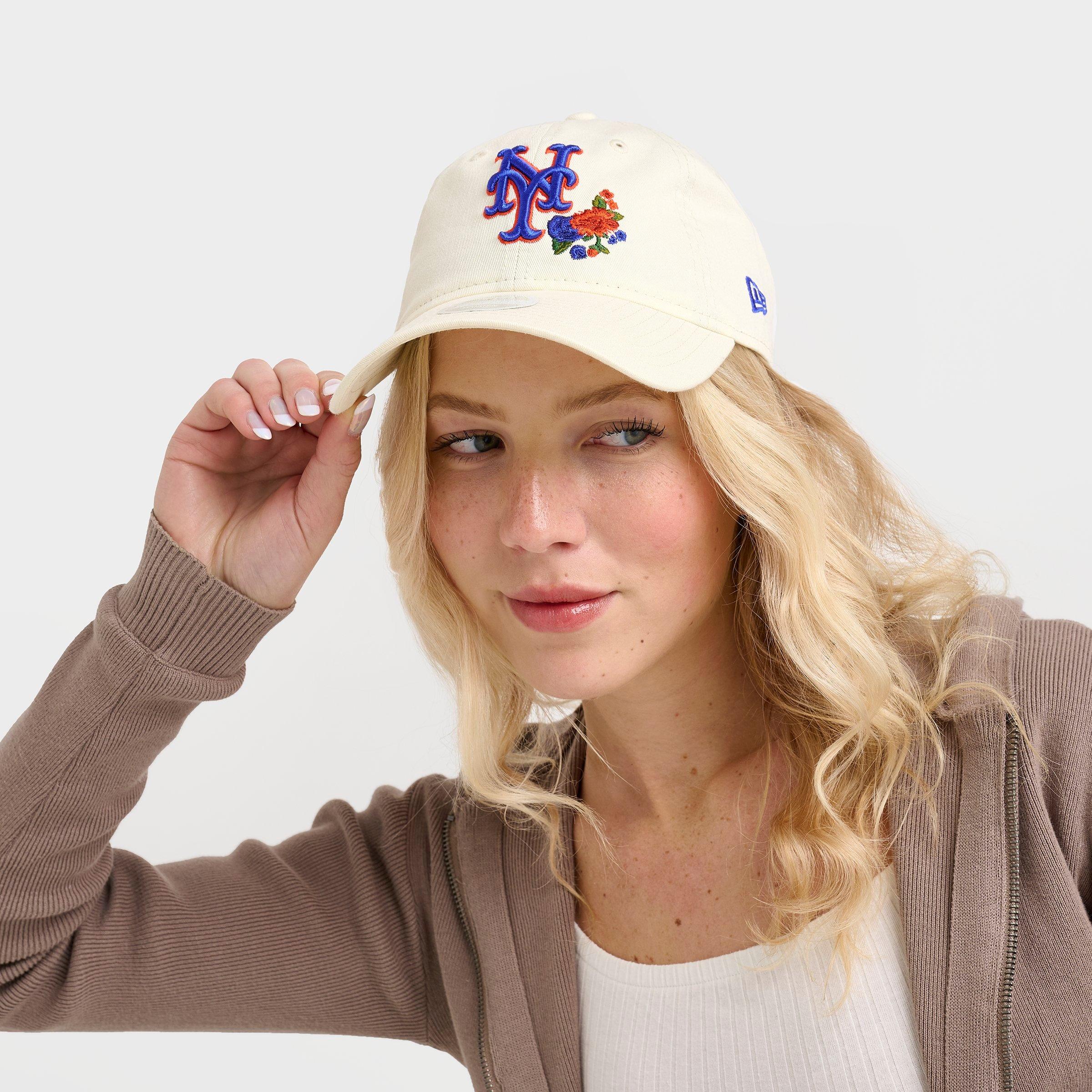 New Era New York Mets MLB Floral 9TWENTY Strapback Hat in Chrome