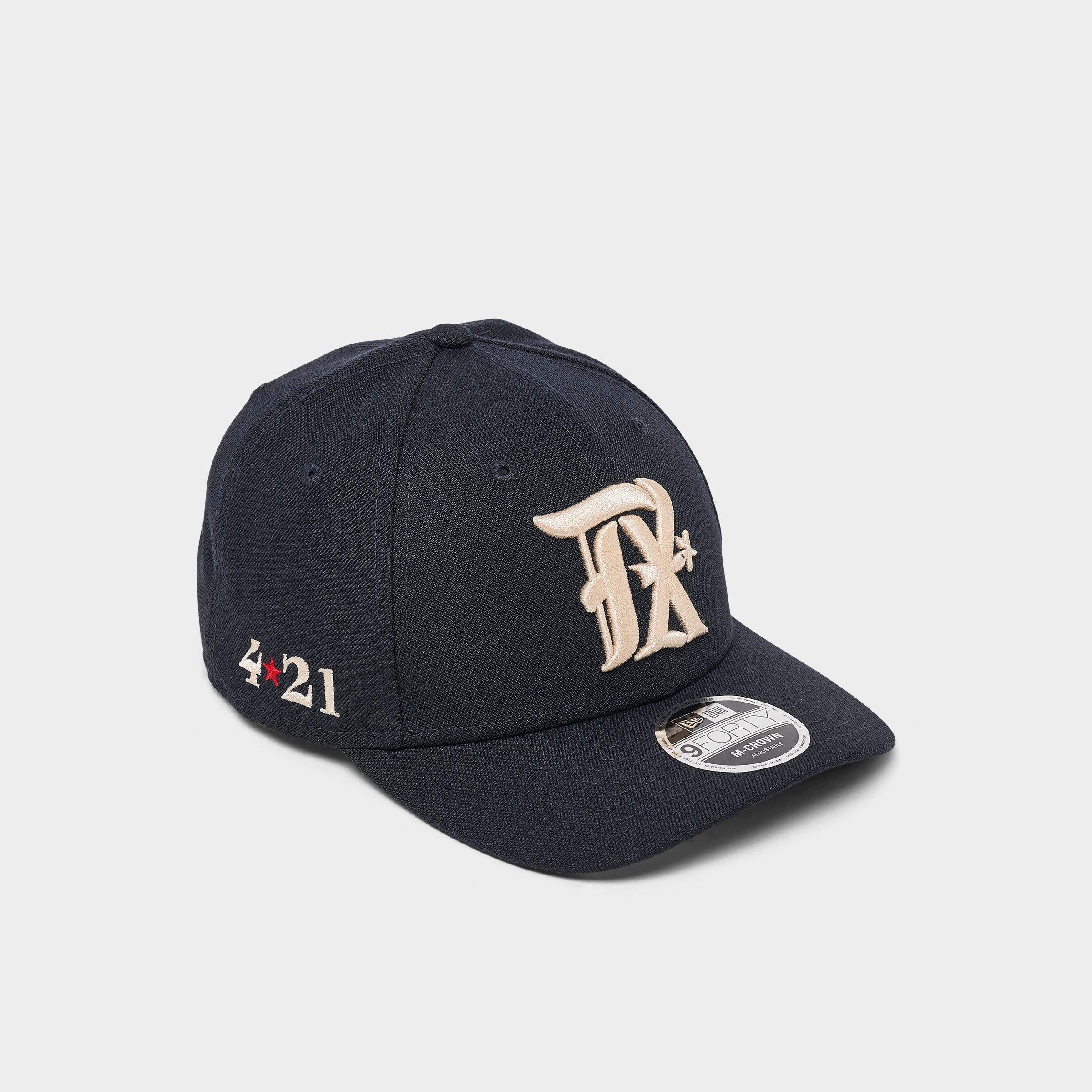 New Era Texas Rangers MLB 9FORTY M-Crown Snapback Hat in Navy