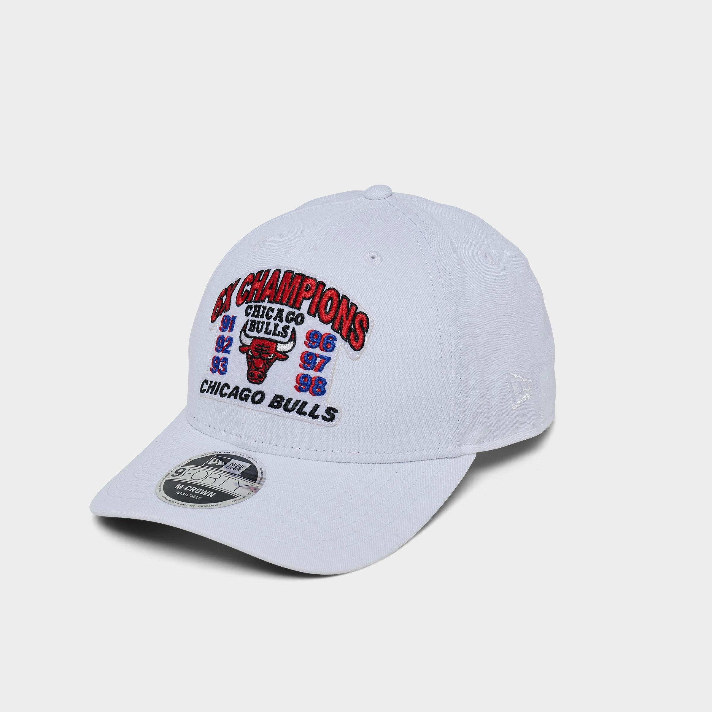 New Era Chicago Bulls NBA Six Times 9FORTY Snapback Hat in White/White