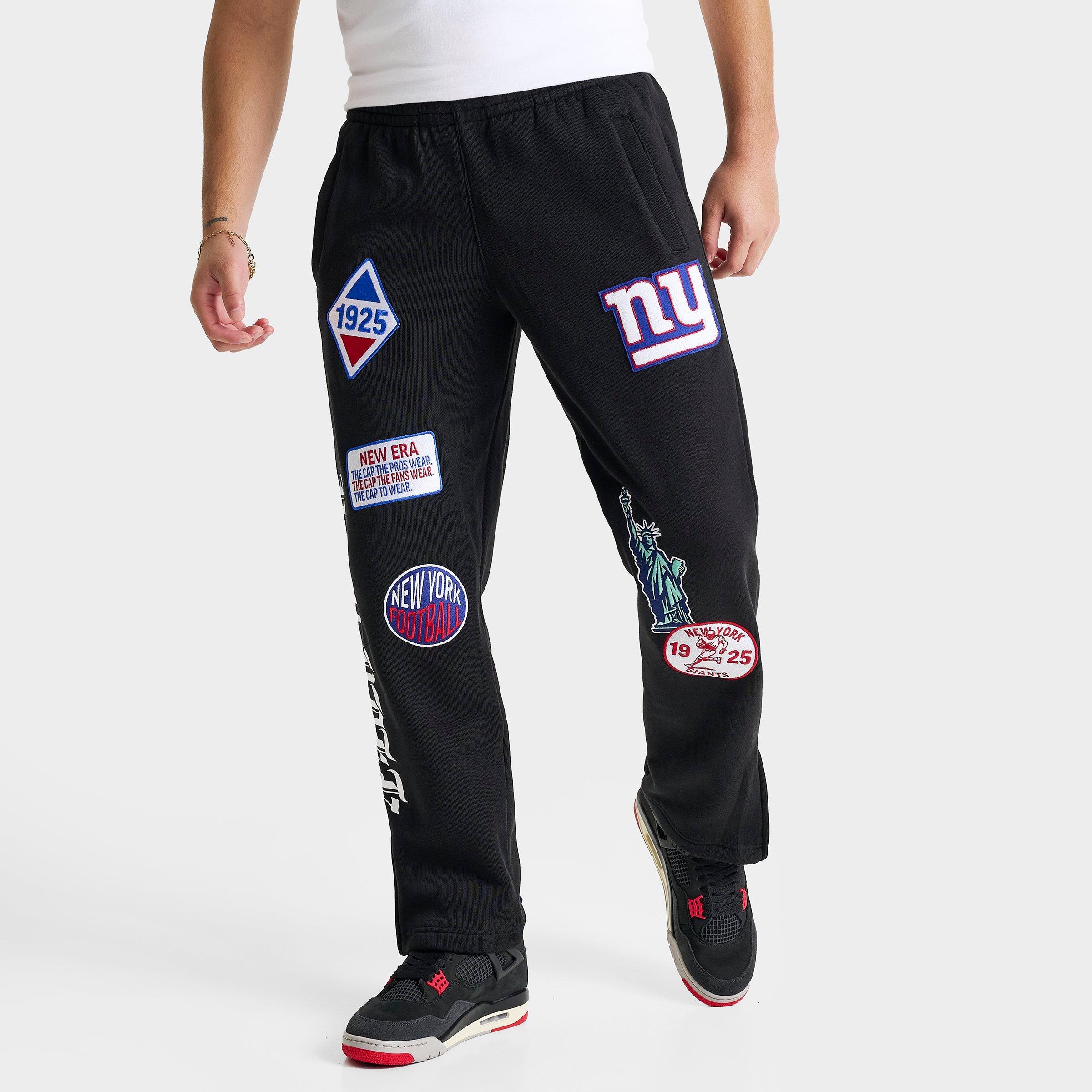 New Era Men's New York Giants NFL Patch Sweatpants in Black Size: Small