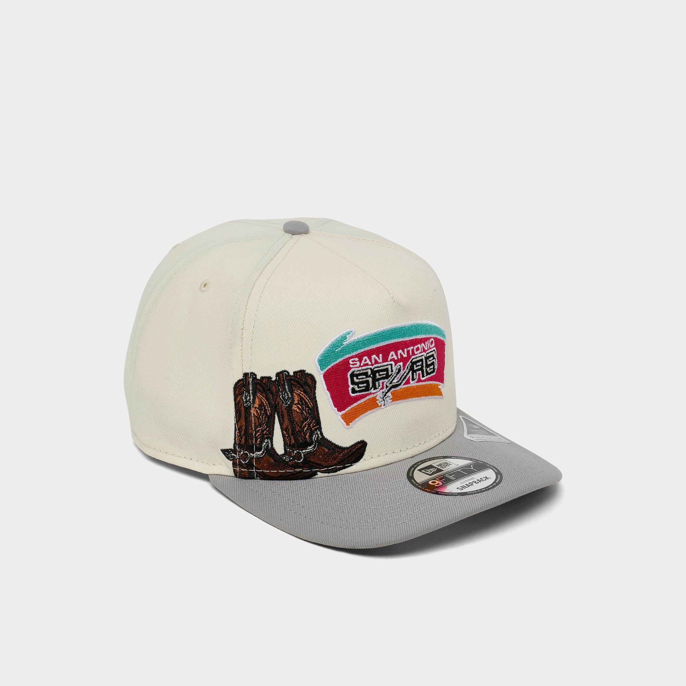 New Era San Antonio Spurs NBA Hardwood Classics 9FIFTY A-Frame Snapback Hat in Chrome/Grey