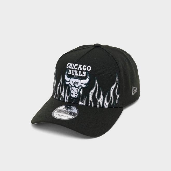 New Era Chicago Bulls NBA Flames 9FORTY A-Frame Snapback Hat