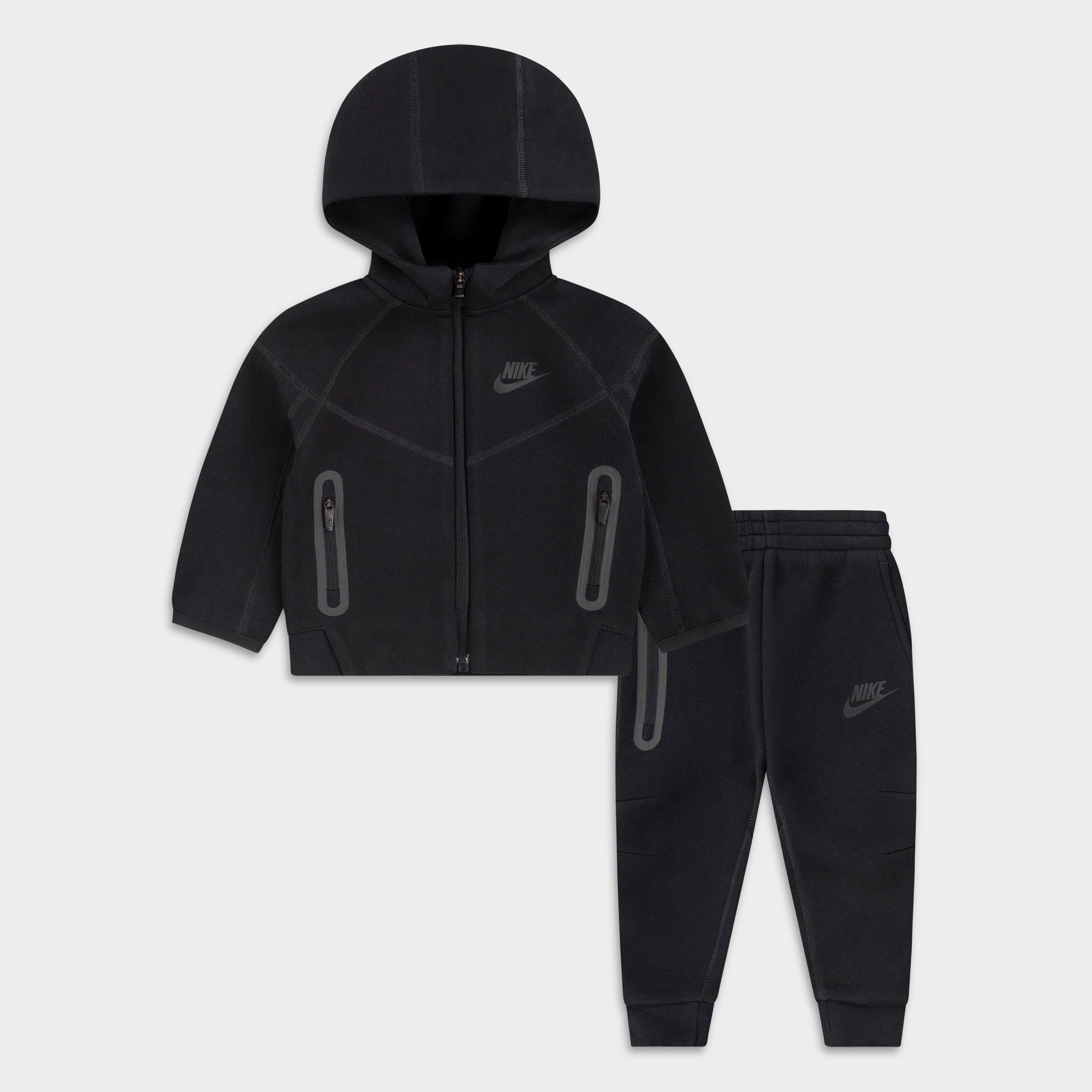 Nike Infant Sportswear Tech Fleece Full-Zip Hoodie and Jogger Pants Set in Black Size: 12M