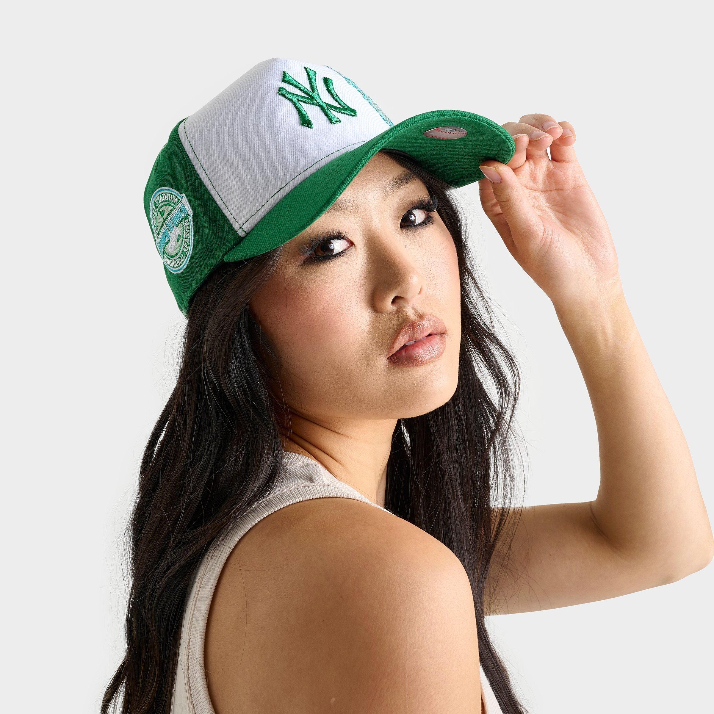 New Era New York Yankees MLB Liberty 9FORTY Snapback Hat in Green/White