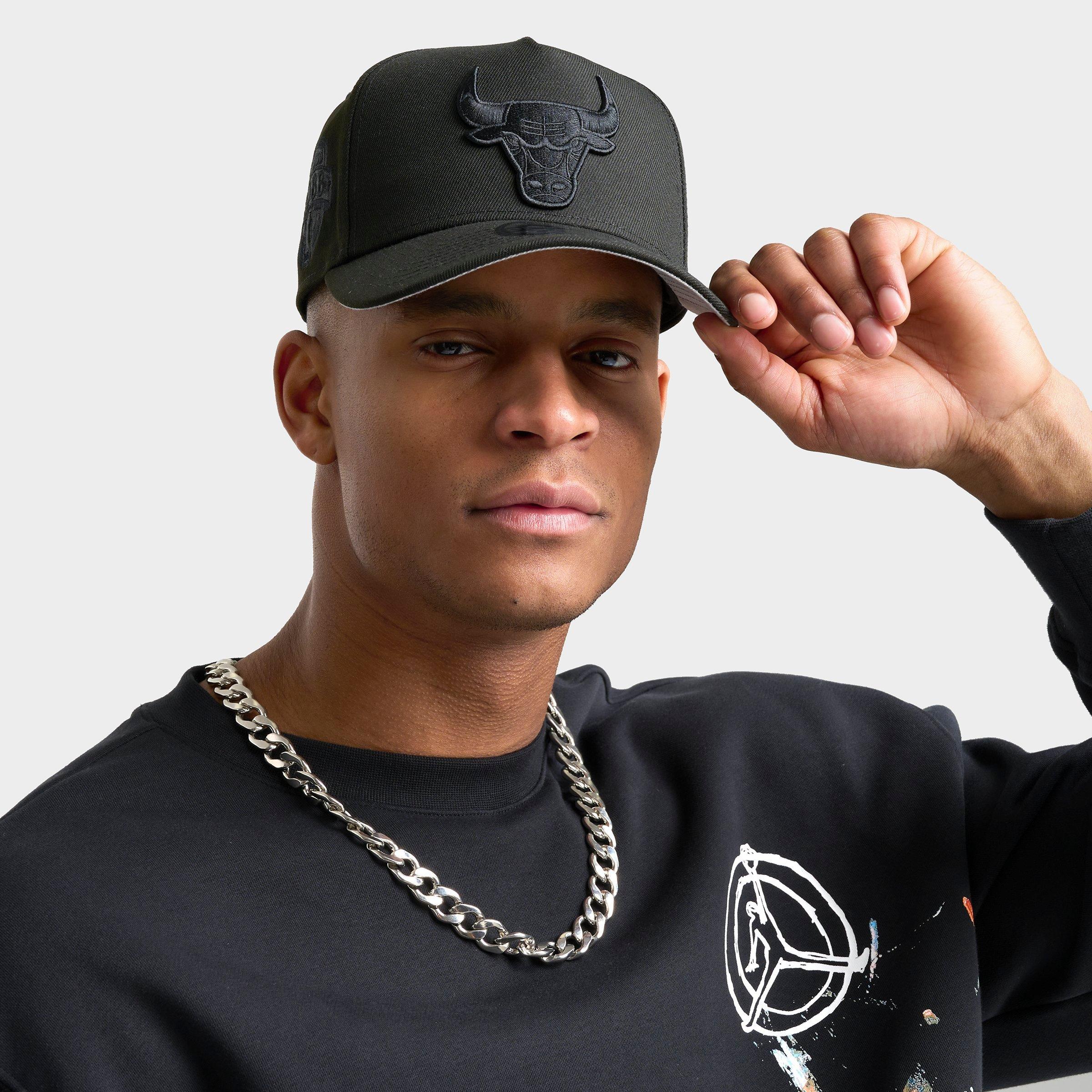 New Era Chicago Bulls Nba 9forty Snapback Hat In Black/black