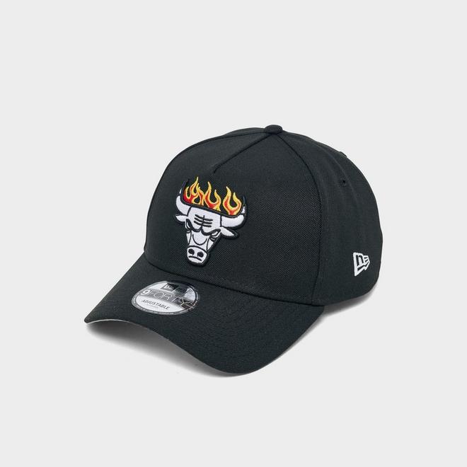 New Era Chicago Bulls NBA Flames 9FORTY A-Frame Snapback Hat