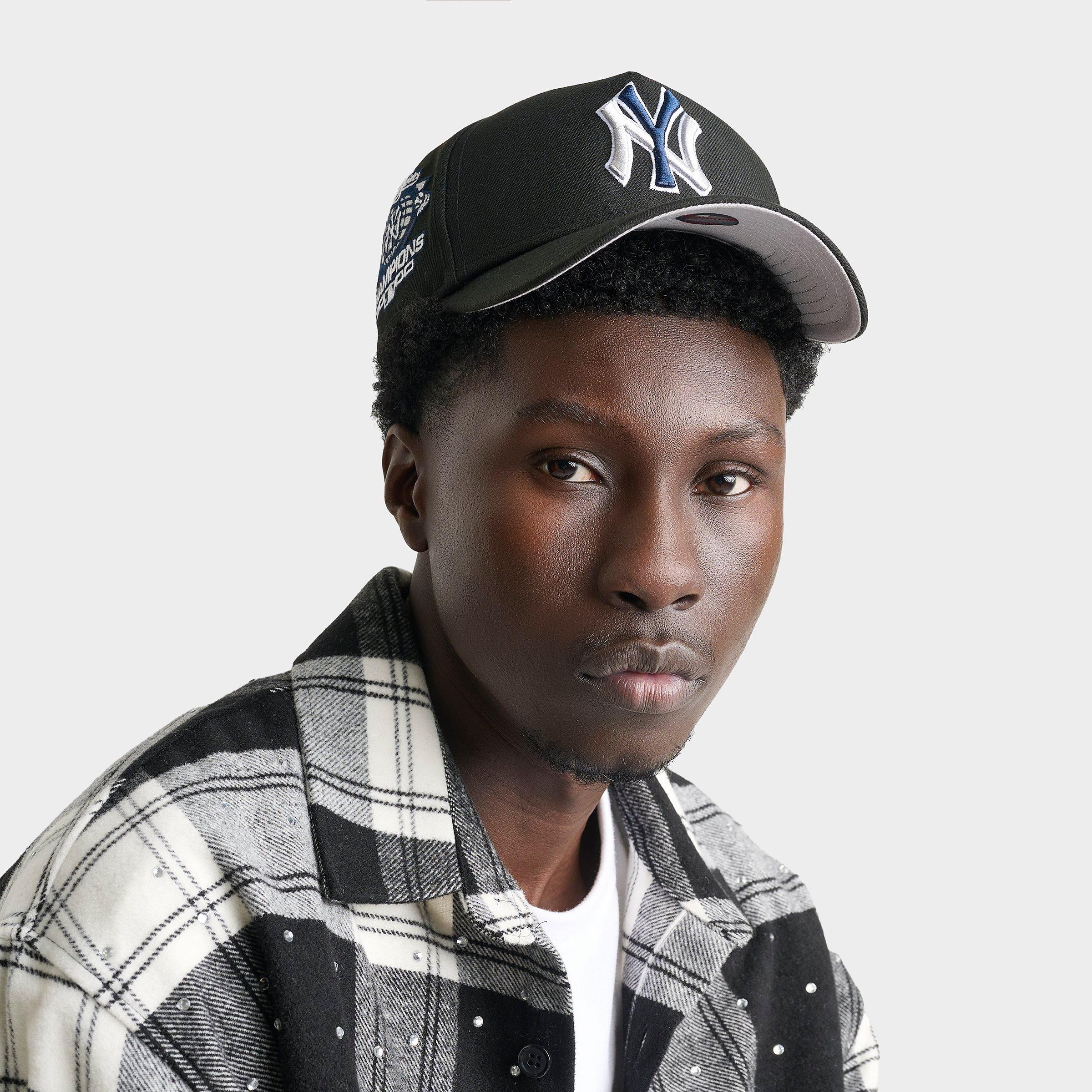 New Era New York Yankees MLB 9FORTY A-Frame Two Tone Logo Snapback Hat in Black/Navy/Grey