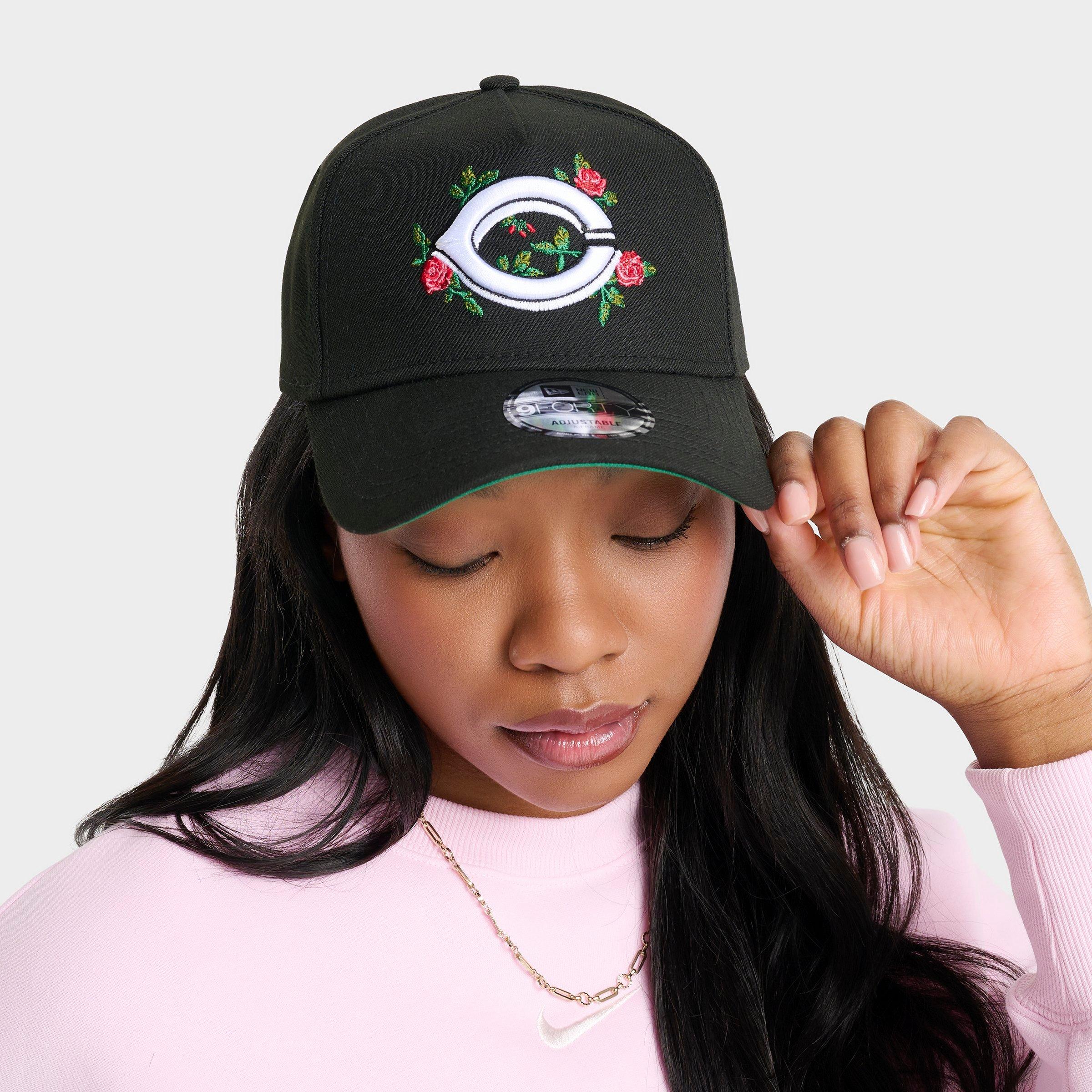 New Era Cincinnati Reds MLB Flower 9FORTY A-Frame Snapback Hat in Black/White/Red