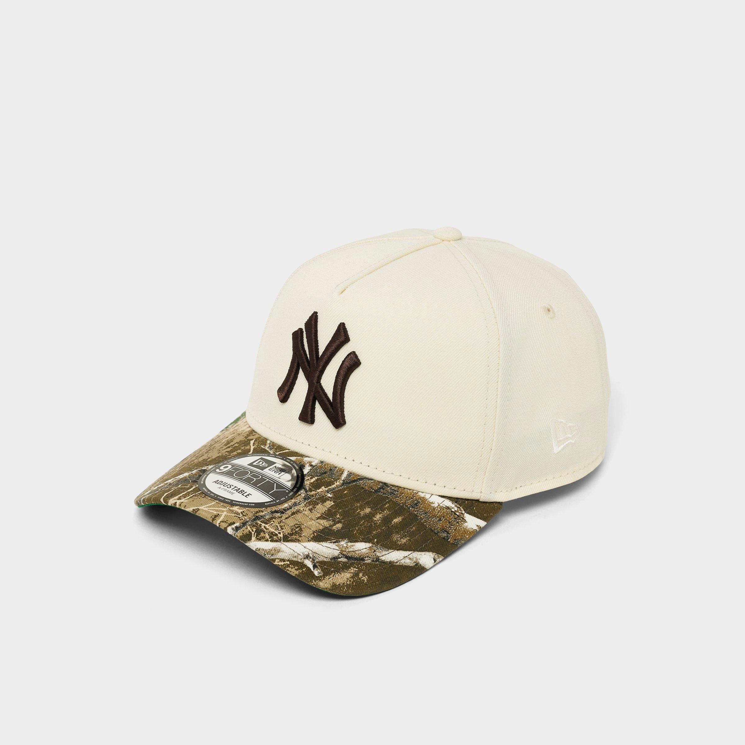 New Era New York Yankees MLB 9FORTY Snapback Hat in Chrome/Real Tree