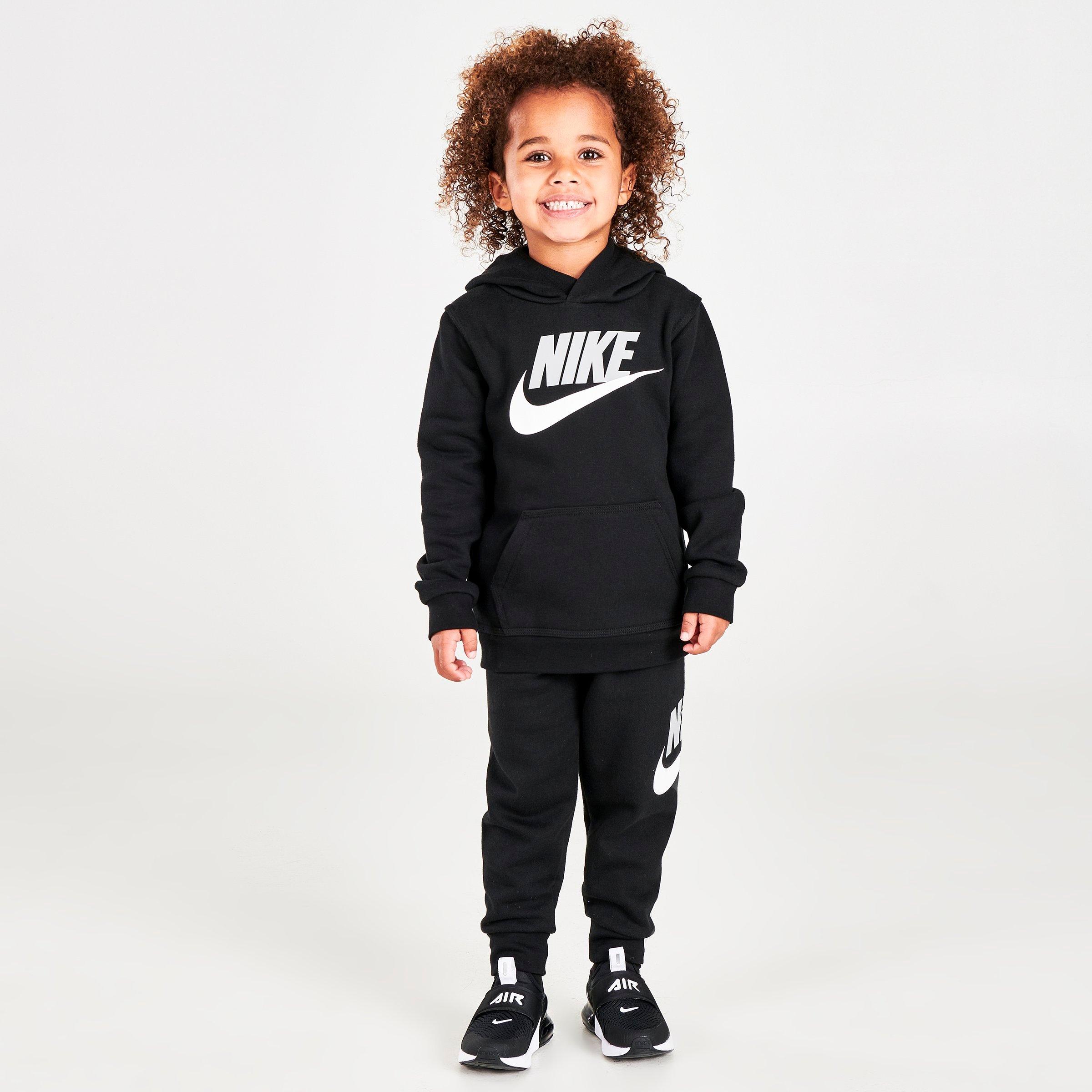 boys nike joggers