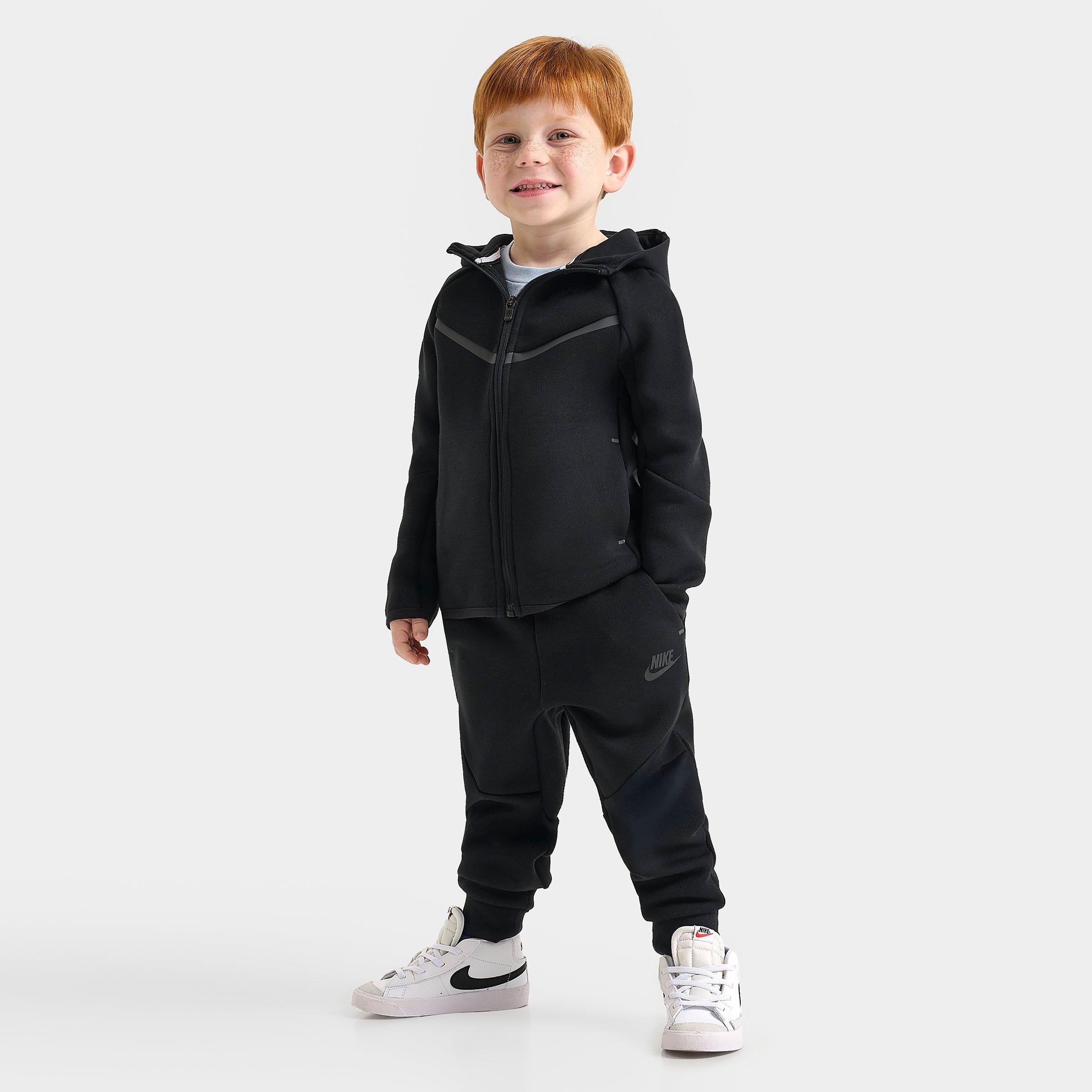 Nike in Black/Black Size 4 T Cotton/Polyester/Fleece