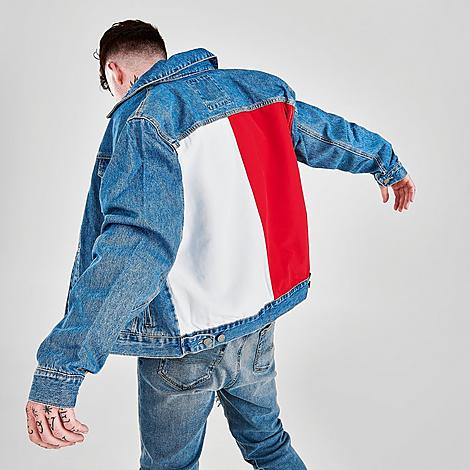 Tommy Hilfiger Tommy Jeans Men's Flag Mason Trucker Denim Jacket In Light Indigo Wash