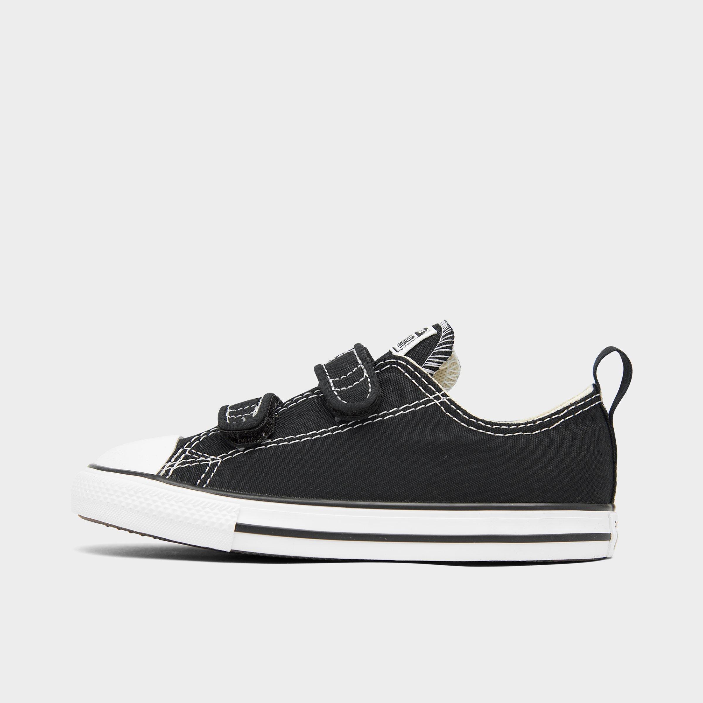 Converse Boys Toddler Chuck Taylor 2 Strap Low Top Casual Shoes in Black Size: 4.0