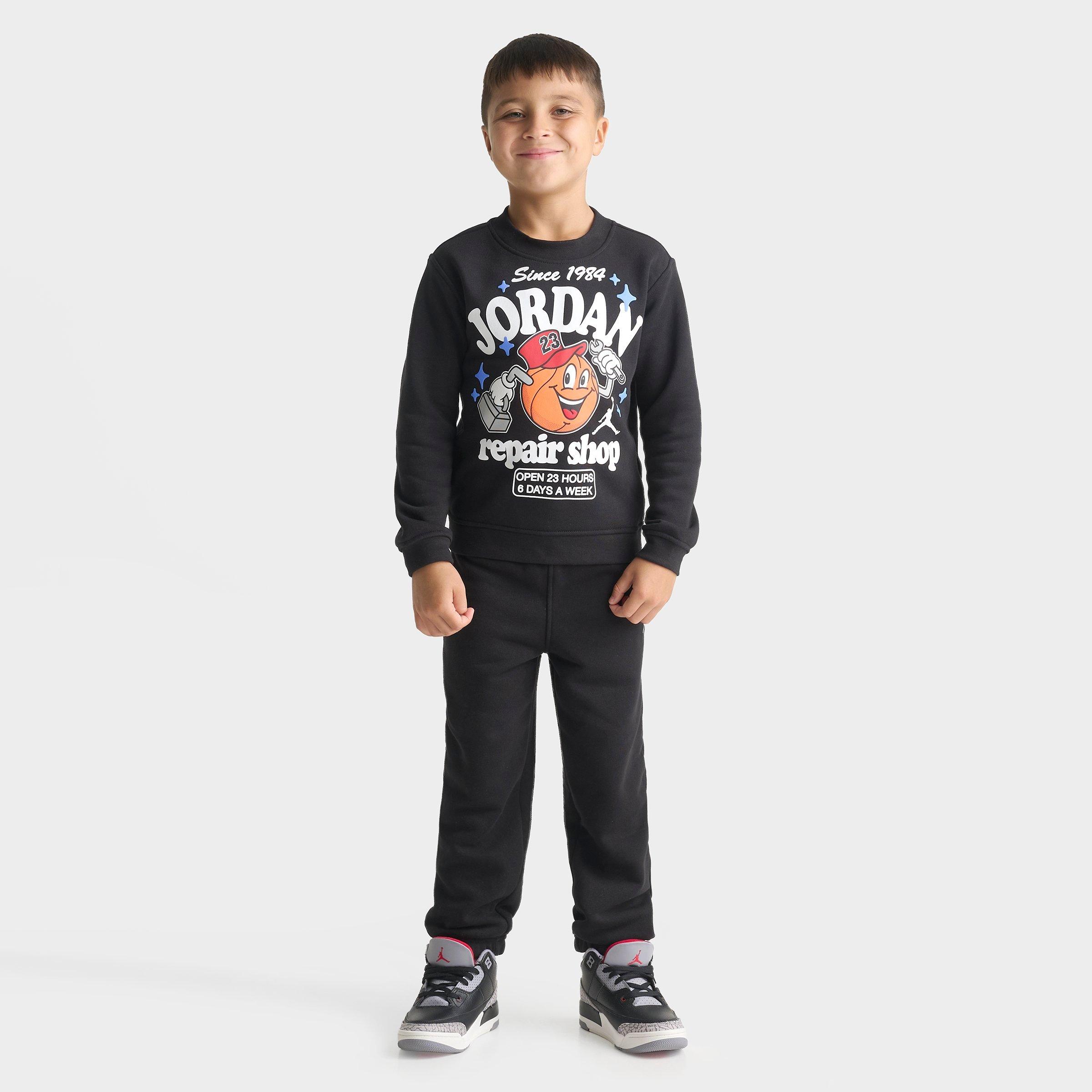 Jordan Little Kids Repair Shop Crewneck Sweatshirt and Jogger Pants Set in Black Size: 7
