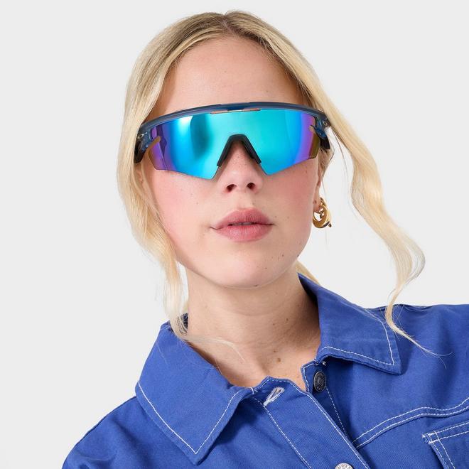 Oakley Radar Flak Jacket レディースモデル　参考画像 Oakley: Radar & Flak Jacket