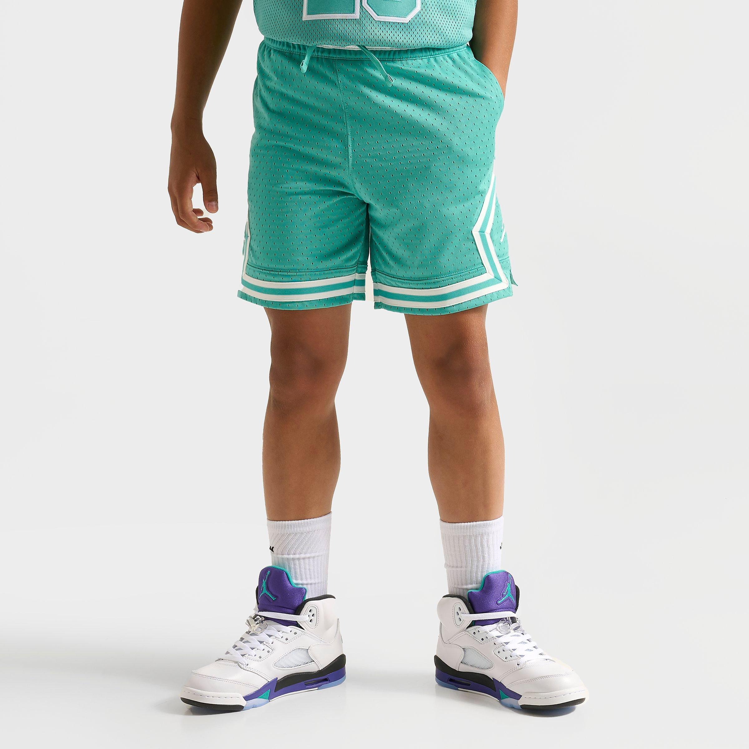 Jordan Kids DIAMOND SHORT in Washed Teal Size: Small