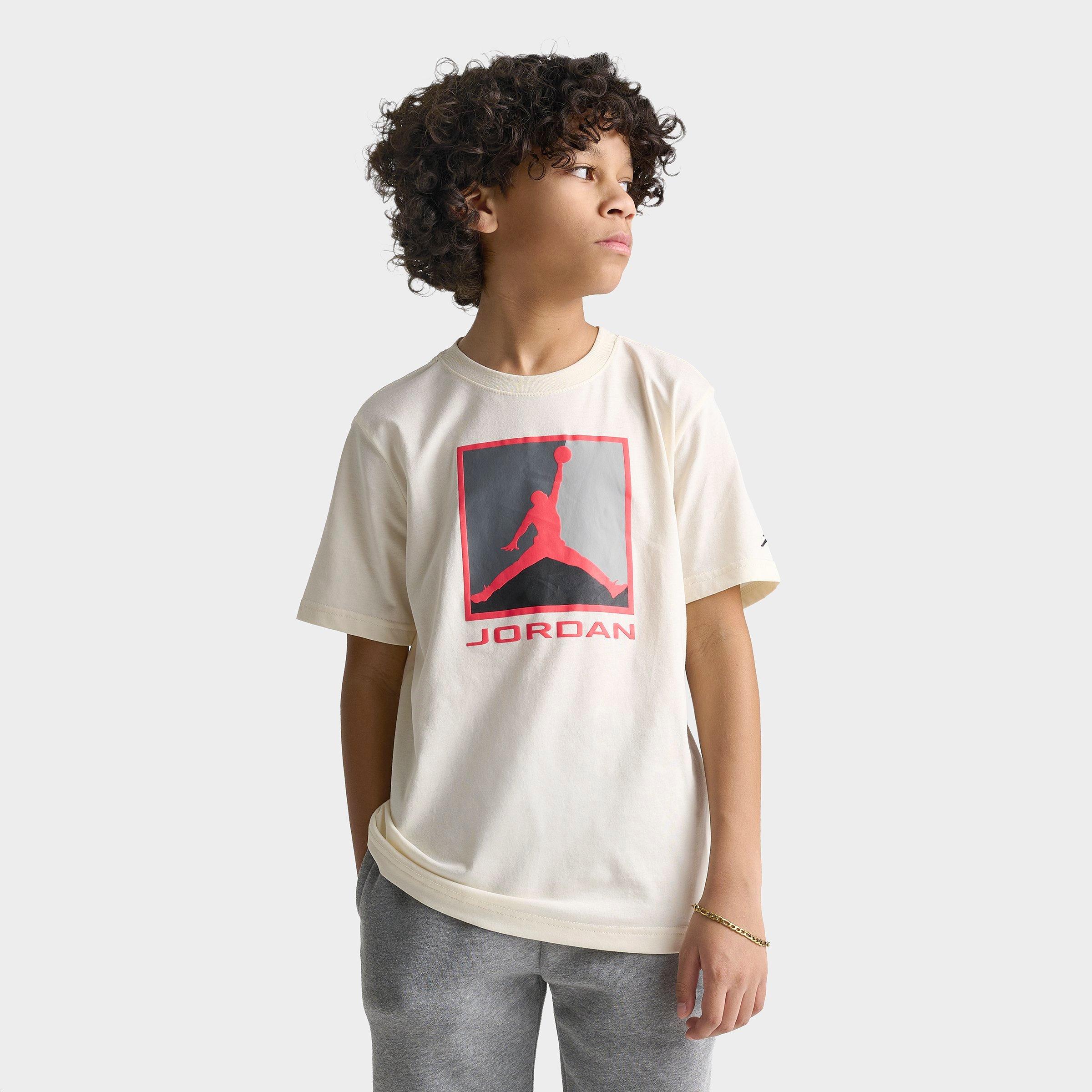 Jordan Big Kids Jumpman Baseline T-Shirt in Pale Ivory Size: Small