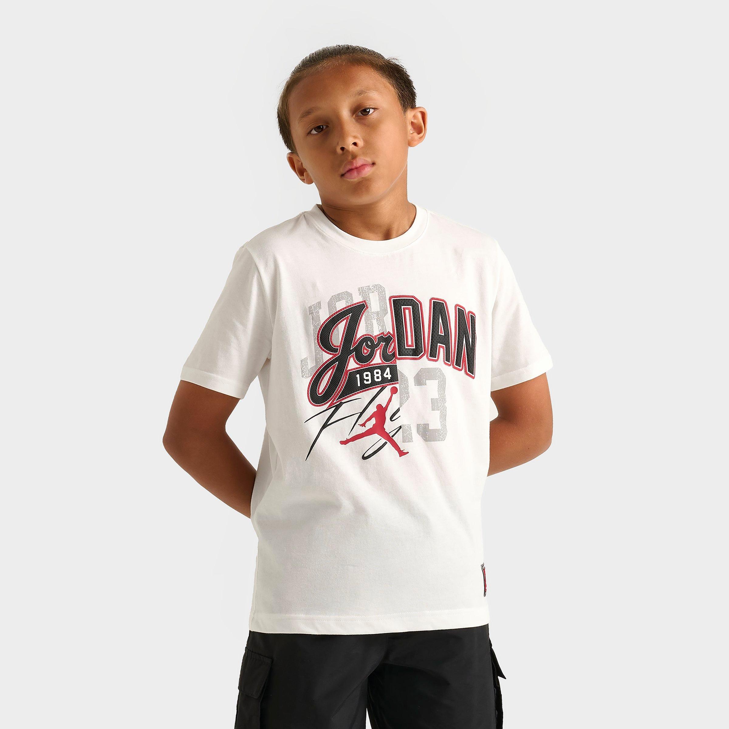 Jordan Big Kids Varsity Split T-Shirt in Sail Size: Small