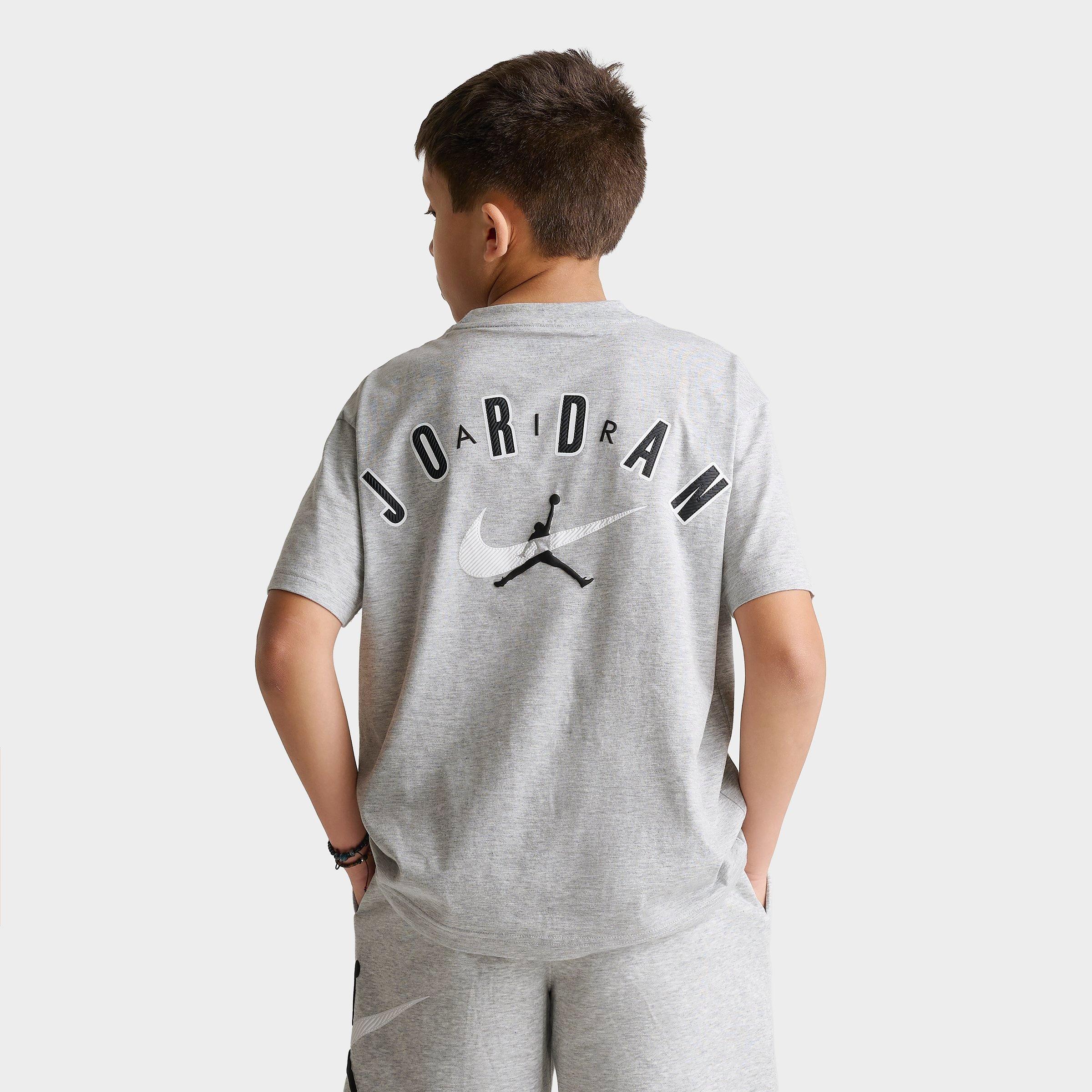 Jordan Big Kids Brooklyn Swoosh Logo T-Shirt in Light Gray Heather Size: Small