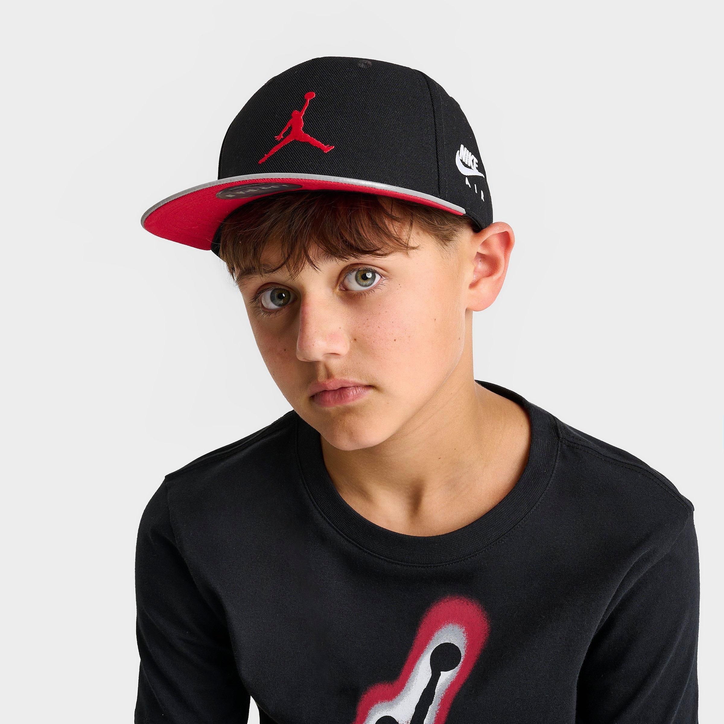 Jordan Kids Retro 5 Snapback Hat in Black