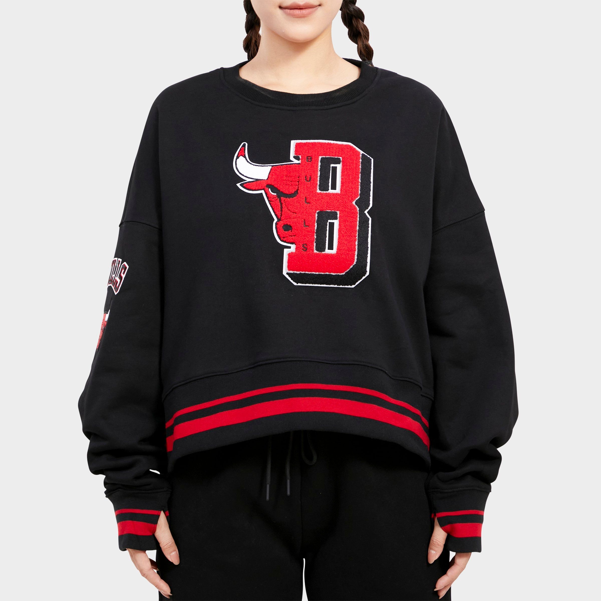 Pro Standard Women's Chicago Bulls NBA Mashup Rib Crewneck Sweatshirt