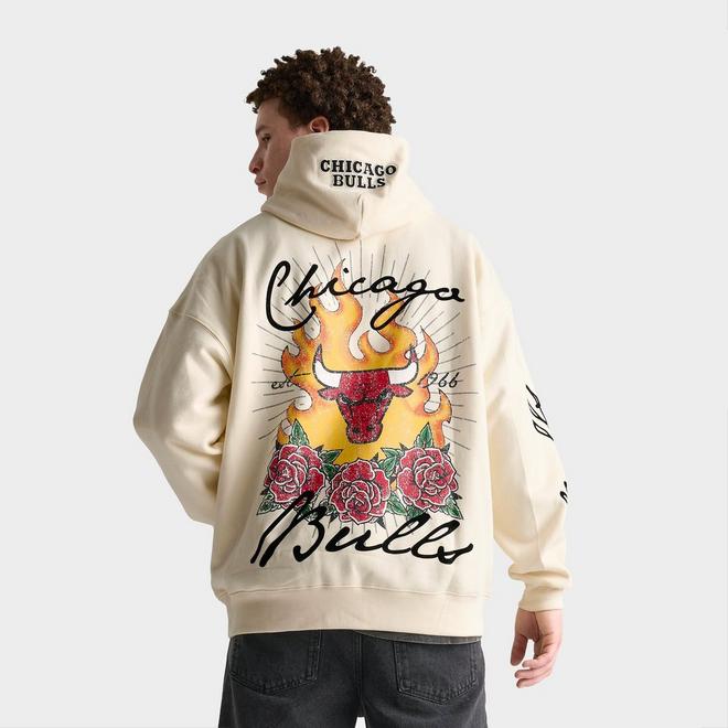 Men's Pro Standard Chicago Bulls NBA  Fire and Roses Drop Shoulder Pullover Hoodie