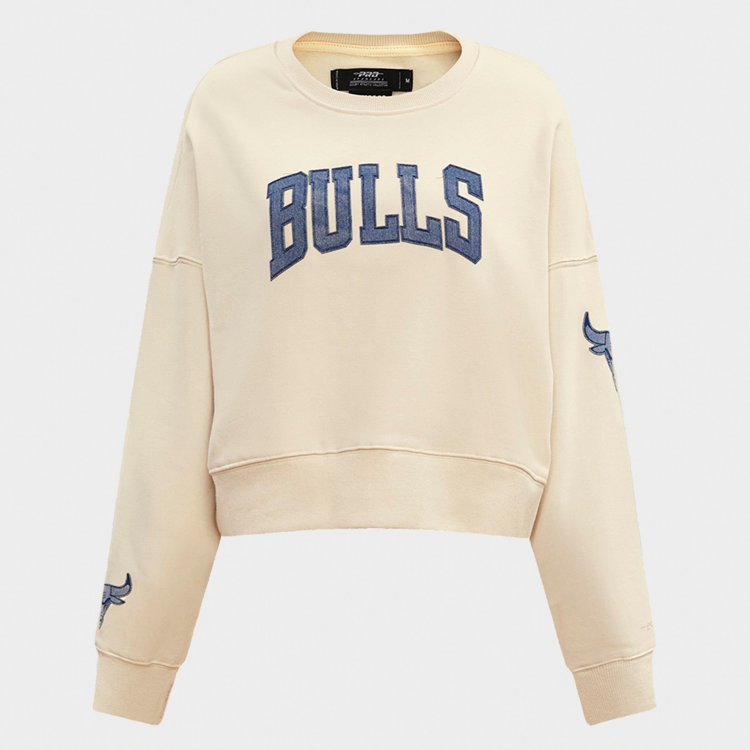 Pro Standard Women's Chicago Bulls NBA Varsity Blues Fleece Crewneck Sweatshirt