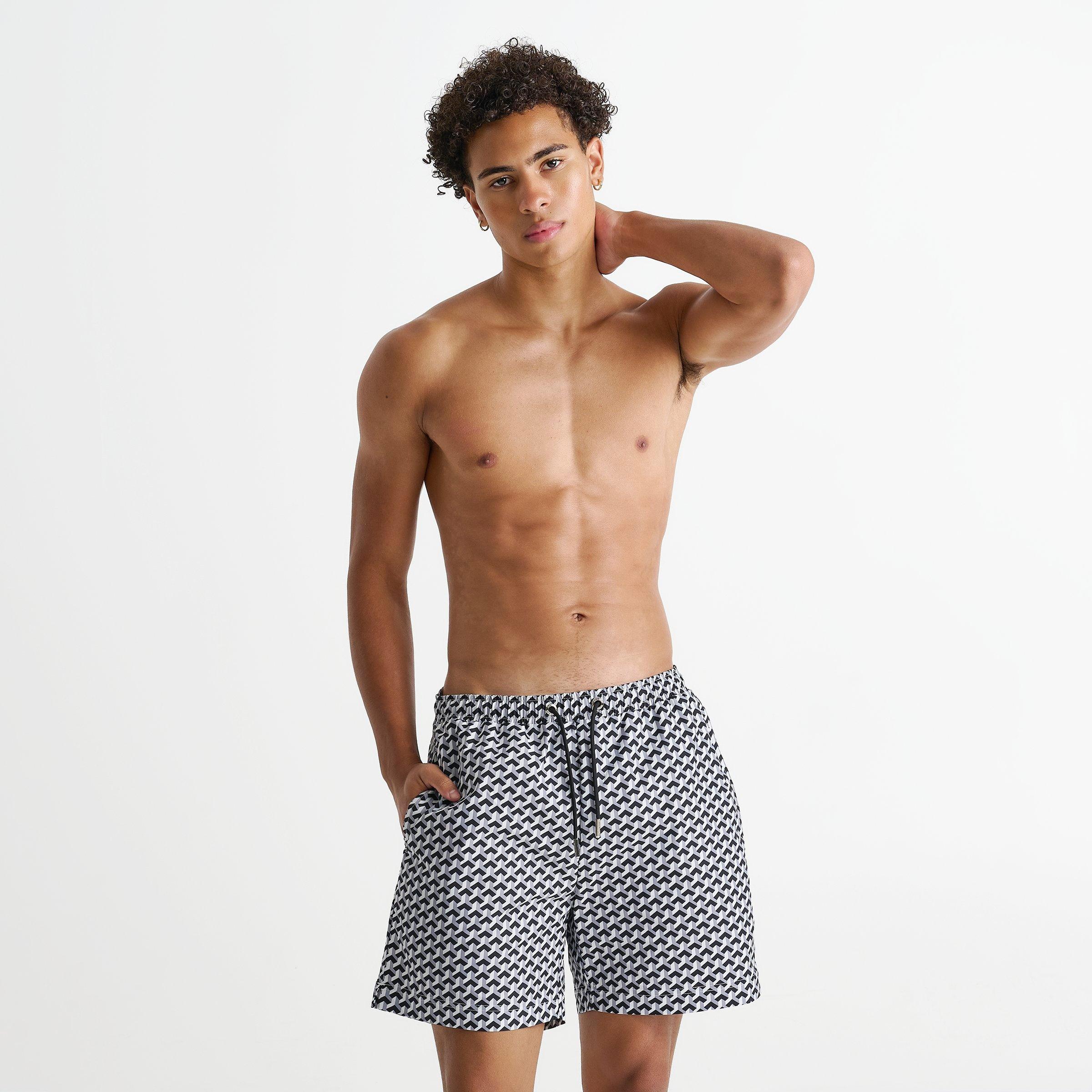 Bélier Men's Illusion Print Swim Shorts in Monochrome Size: Small