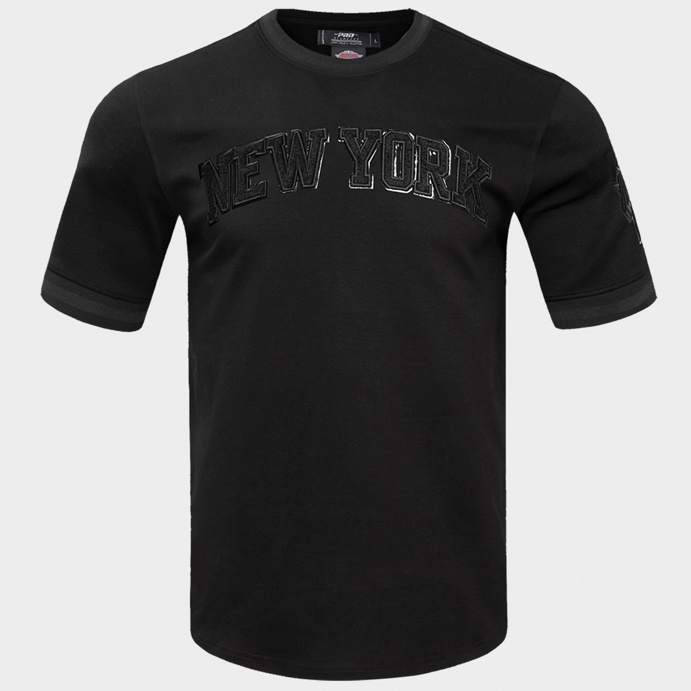 Pro Standard Men's New York Knicks NBA Classic Chenille Triple T-Shirt in Black Size: 3XL