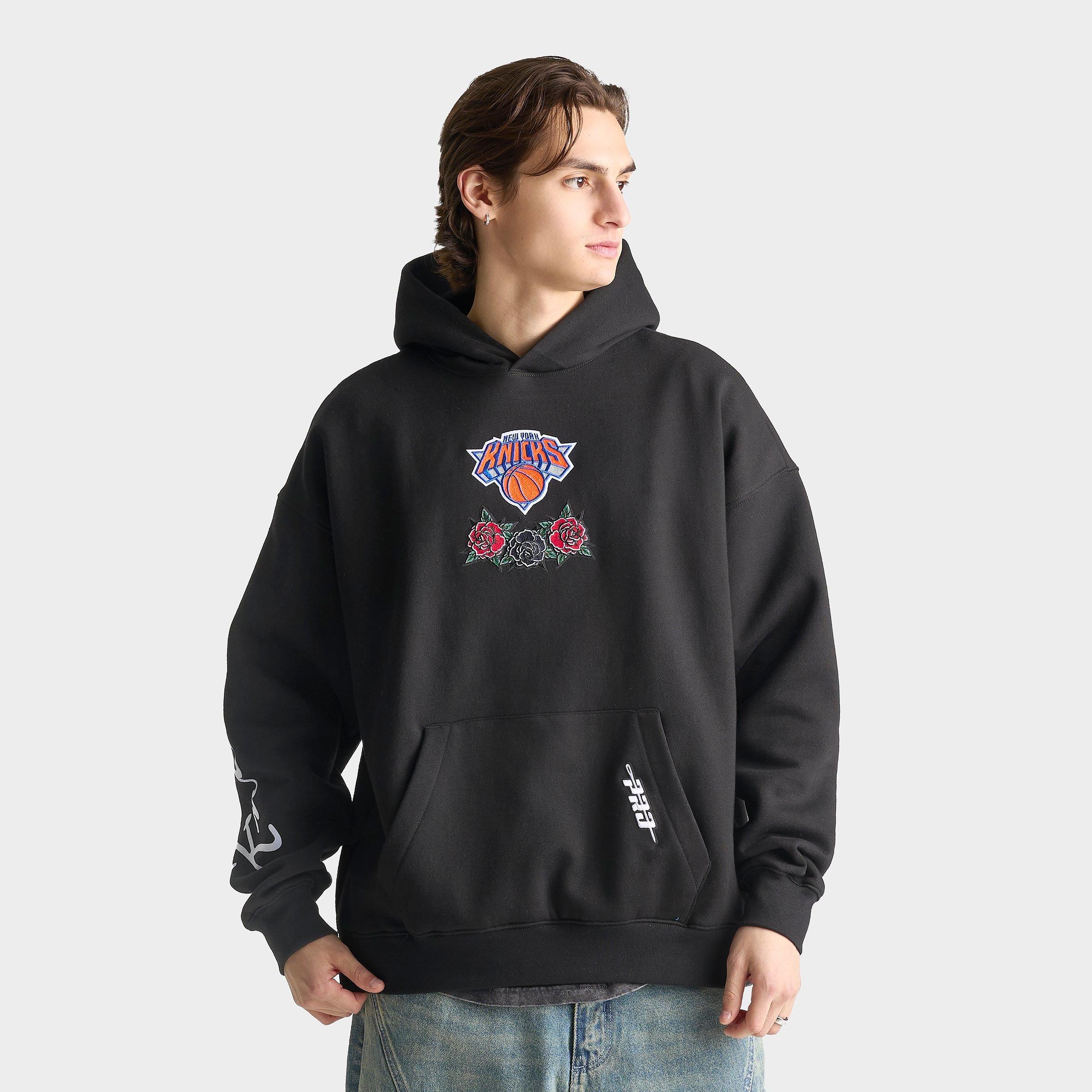 Pro Standard Men's New York Knicks NBA Fire and Roses Drop Shoulder Pullover Hoodie in Black Size: Small