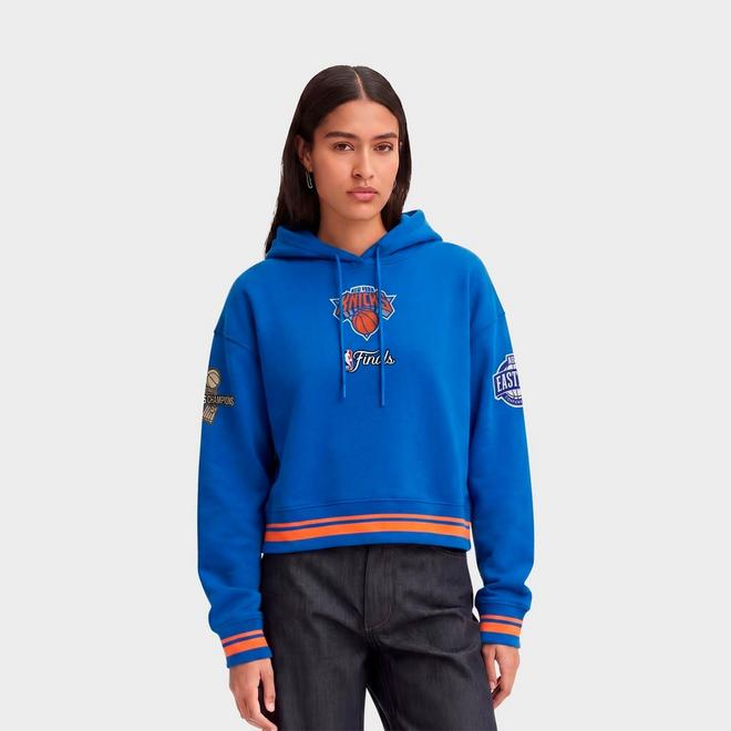 Women's Pro Standard New York Knicks NBA Classic Fleece Cropped Pullover Hoodie