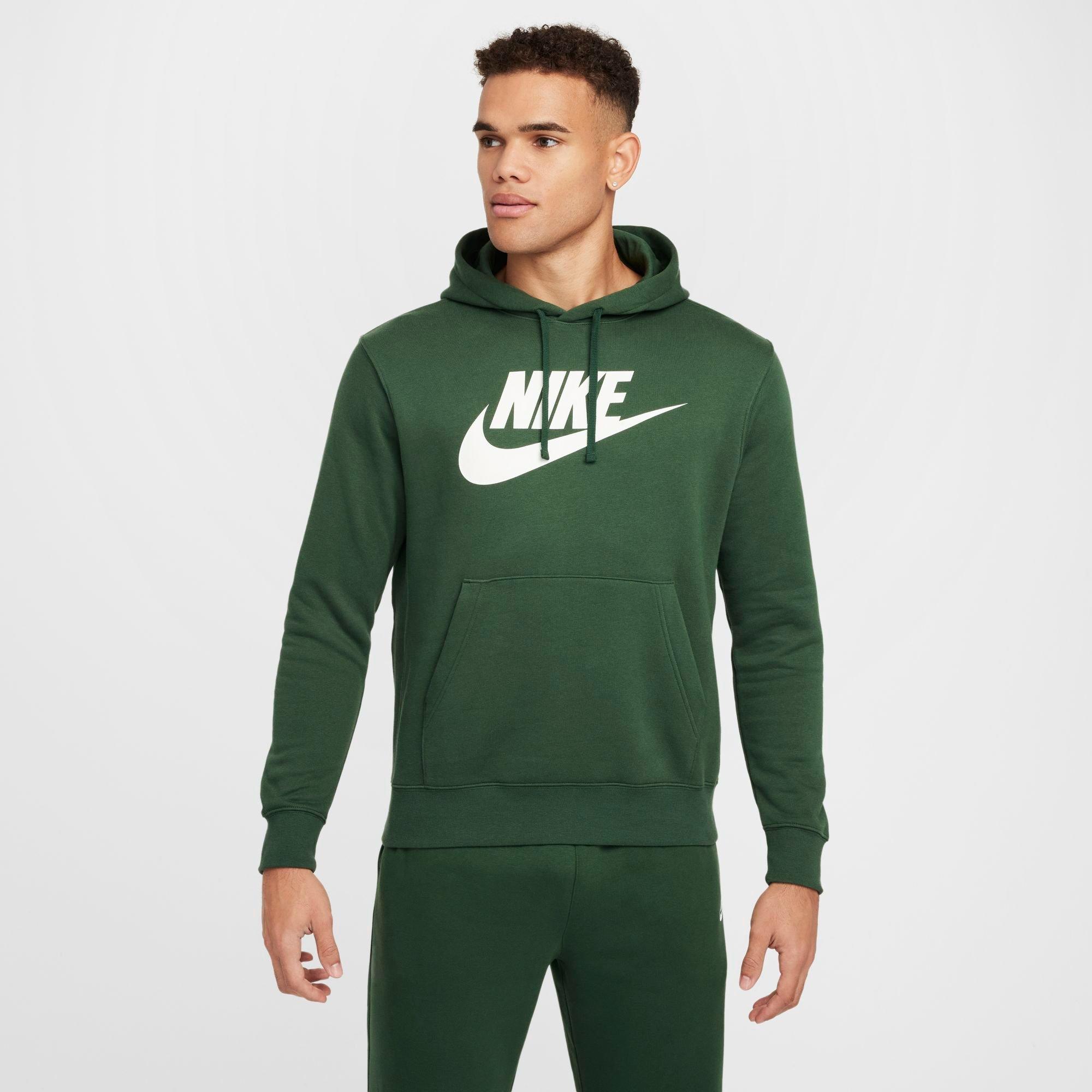 Nike Sportswear Club Fleece Hoodie in Green/Fir Size Large Cotton/Polyester/Fleece