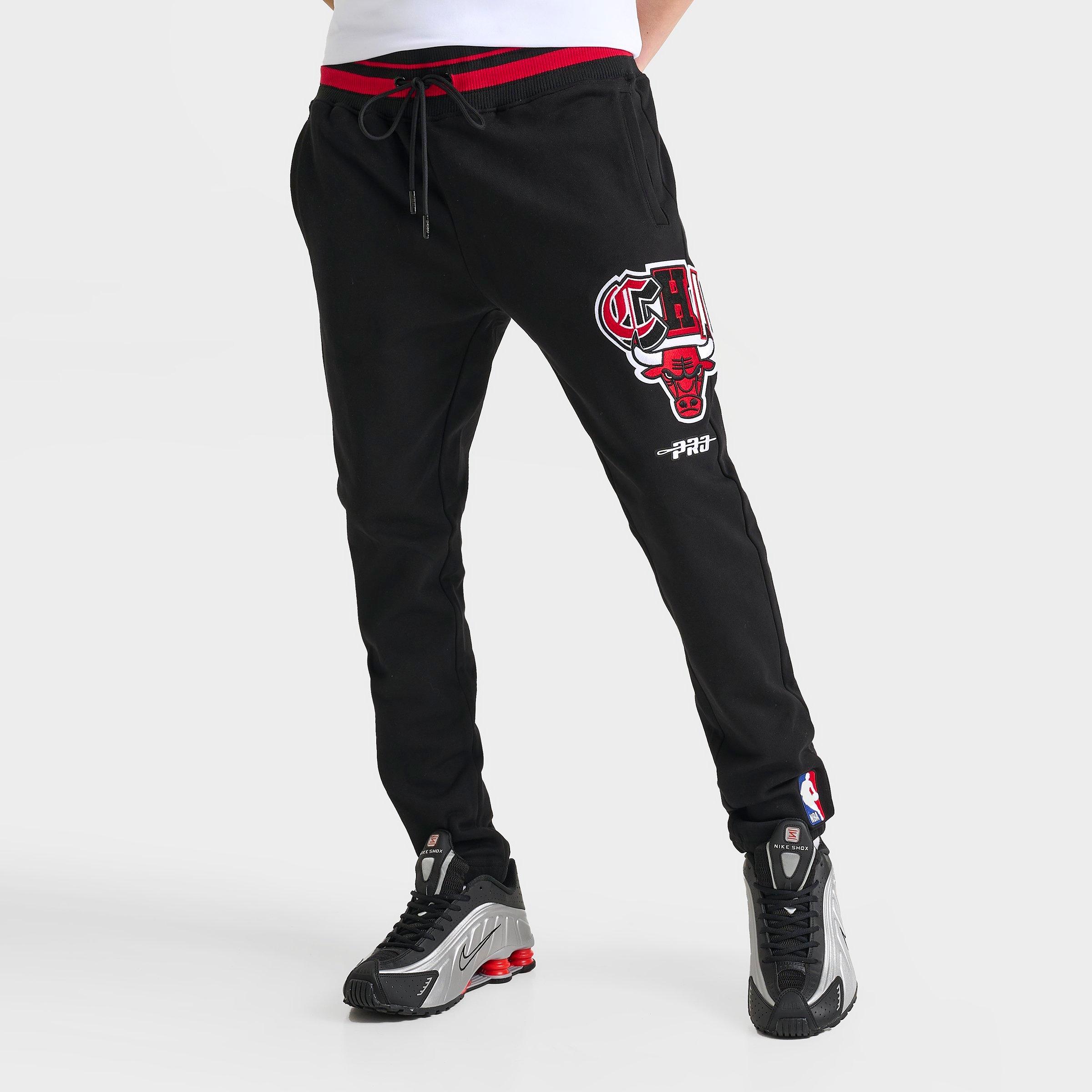 Pro Standard Men's Chicago Bulls NBA City Ransom Jogger Sweatpants in Black Size: Small