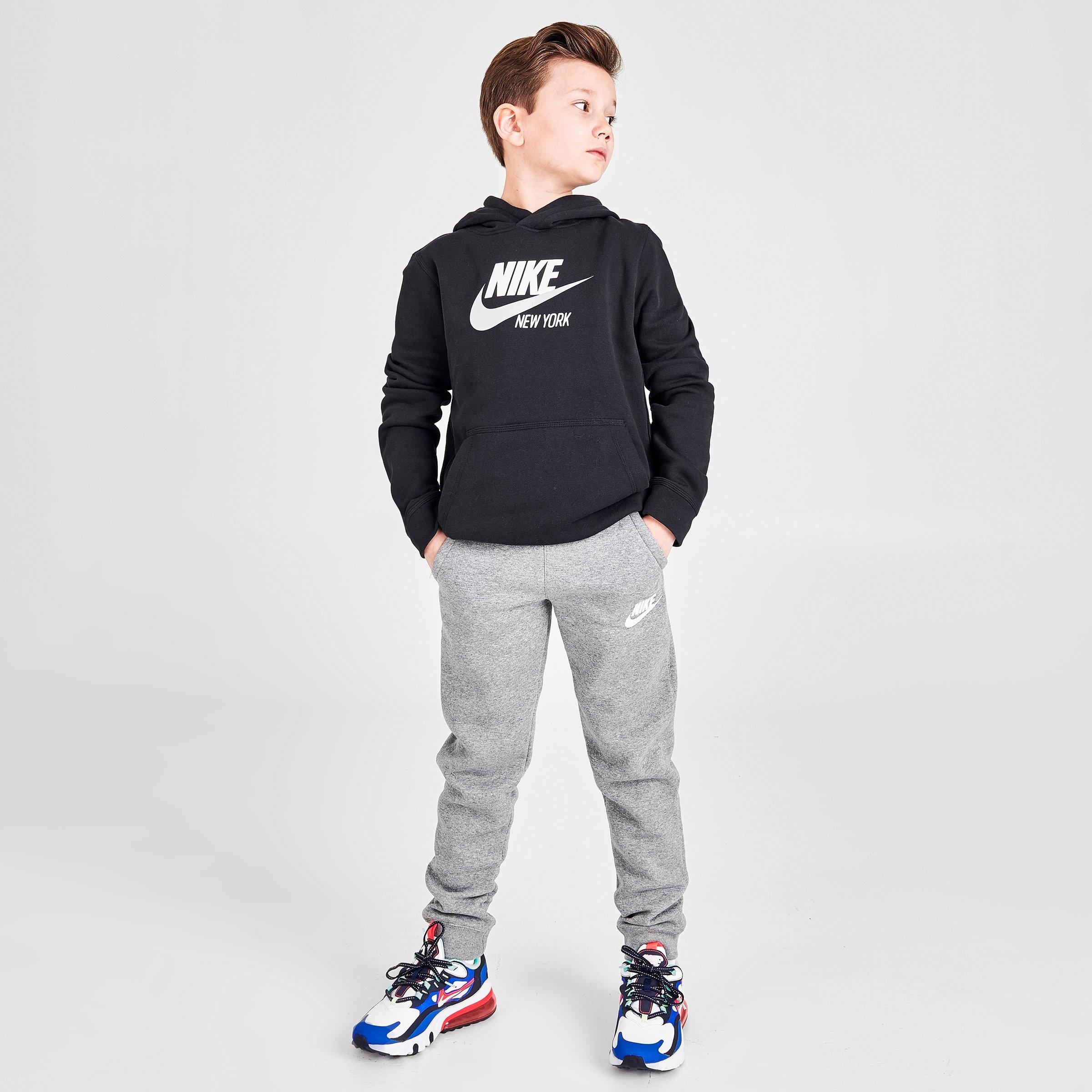 boys nike jogging suits