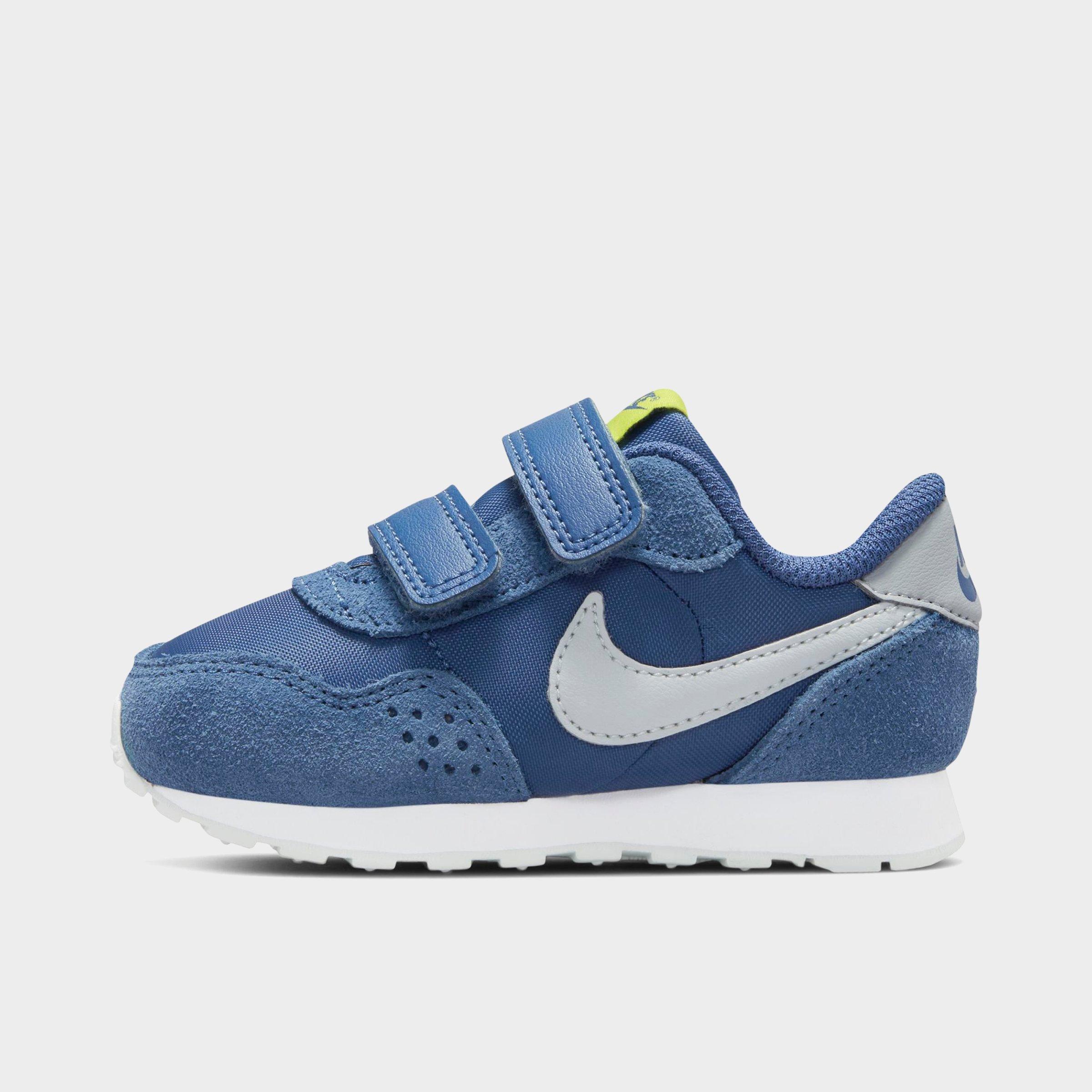 Nike Babies'  Boys' Toddler Md Valiant Hook-and-loop Casual Shoes In Mystic Navy/atomic Green/grey Fog