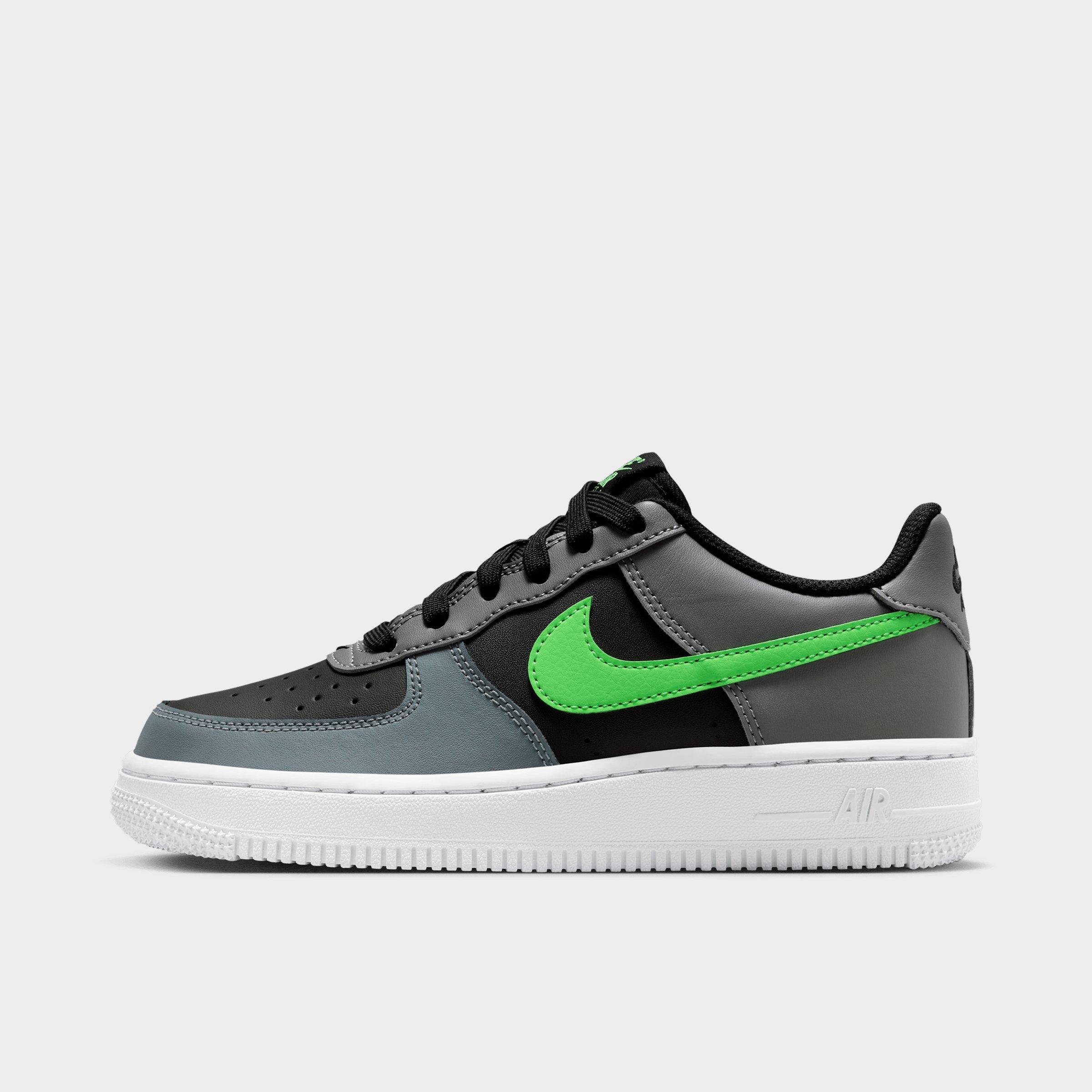 Nike Big Kids Air Force 1 Low Casual Shoes in Black/Smoke Grey/White Size: 4.5