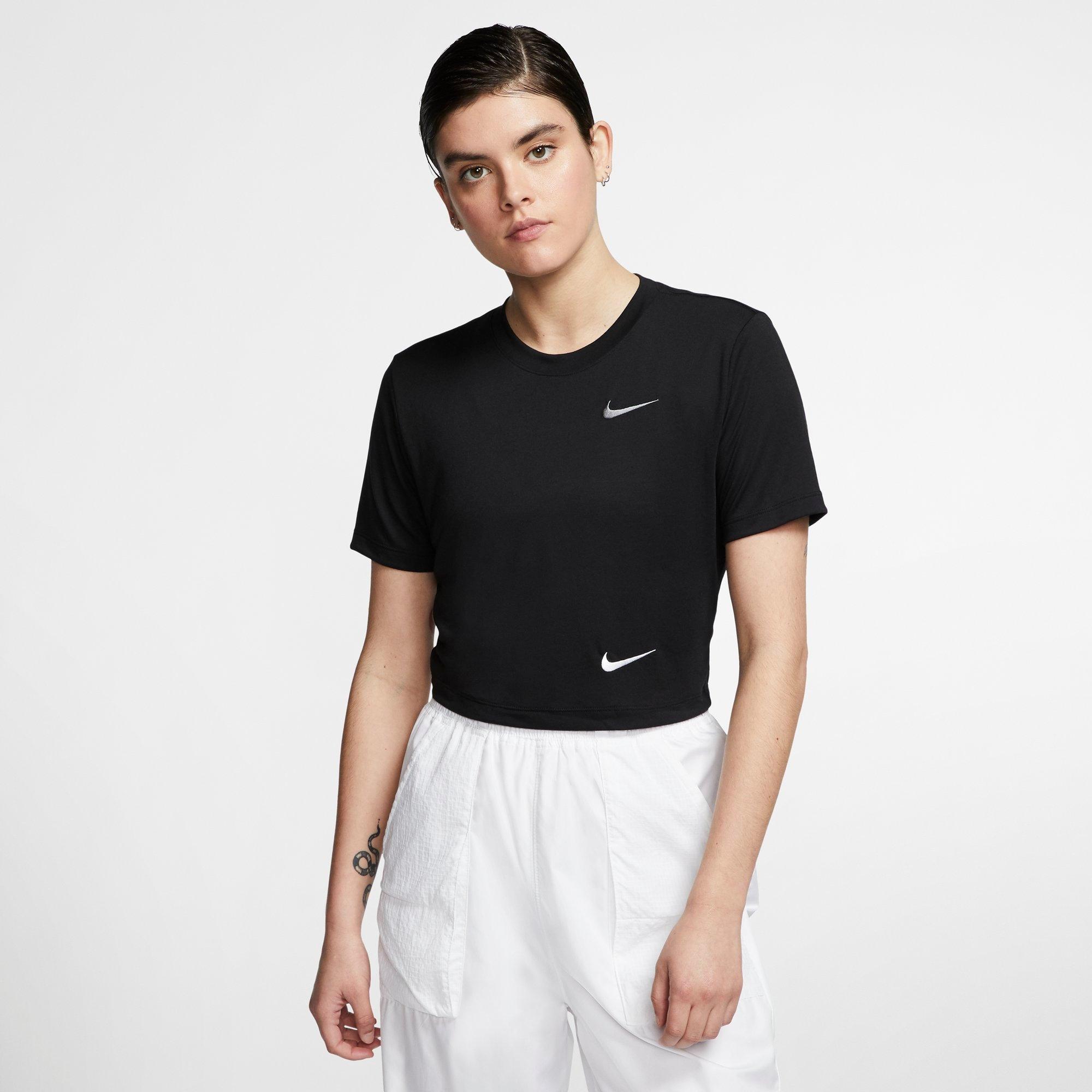 nike sportswear slim fit