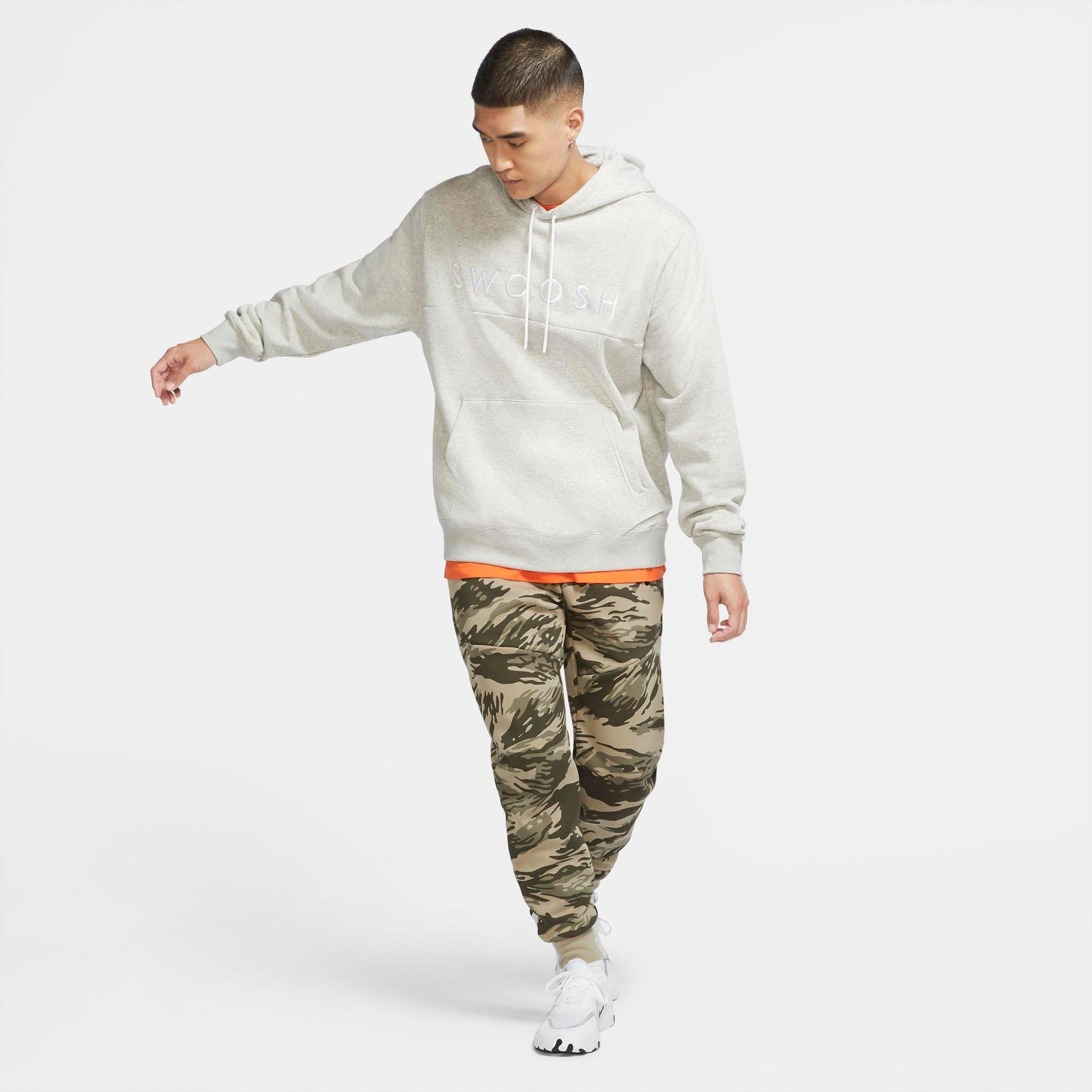 nike men's sportswear camo joggers