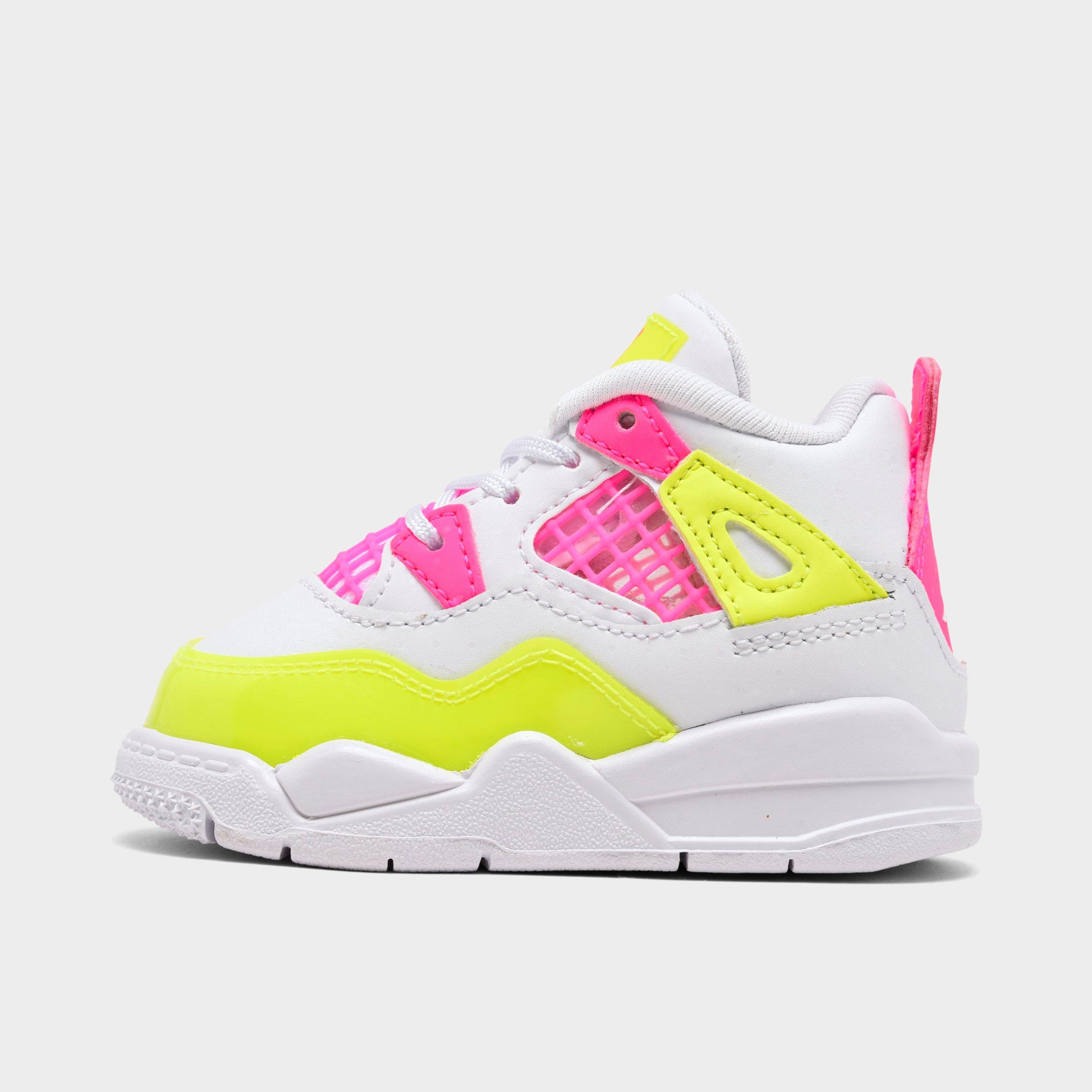 size 4 infant nike shoes